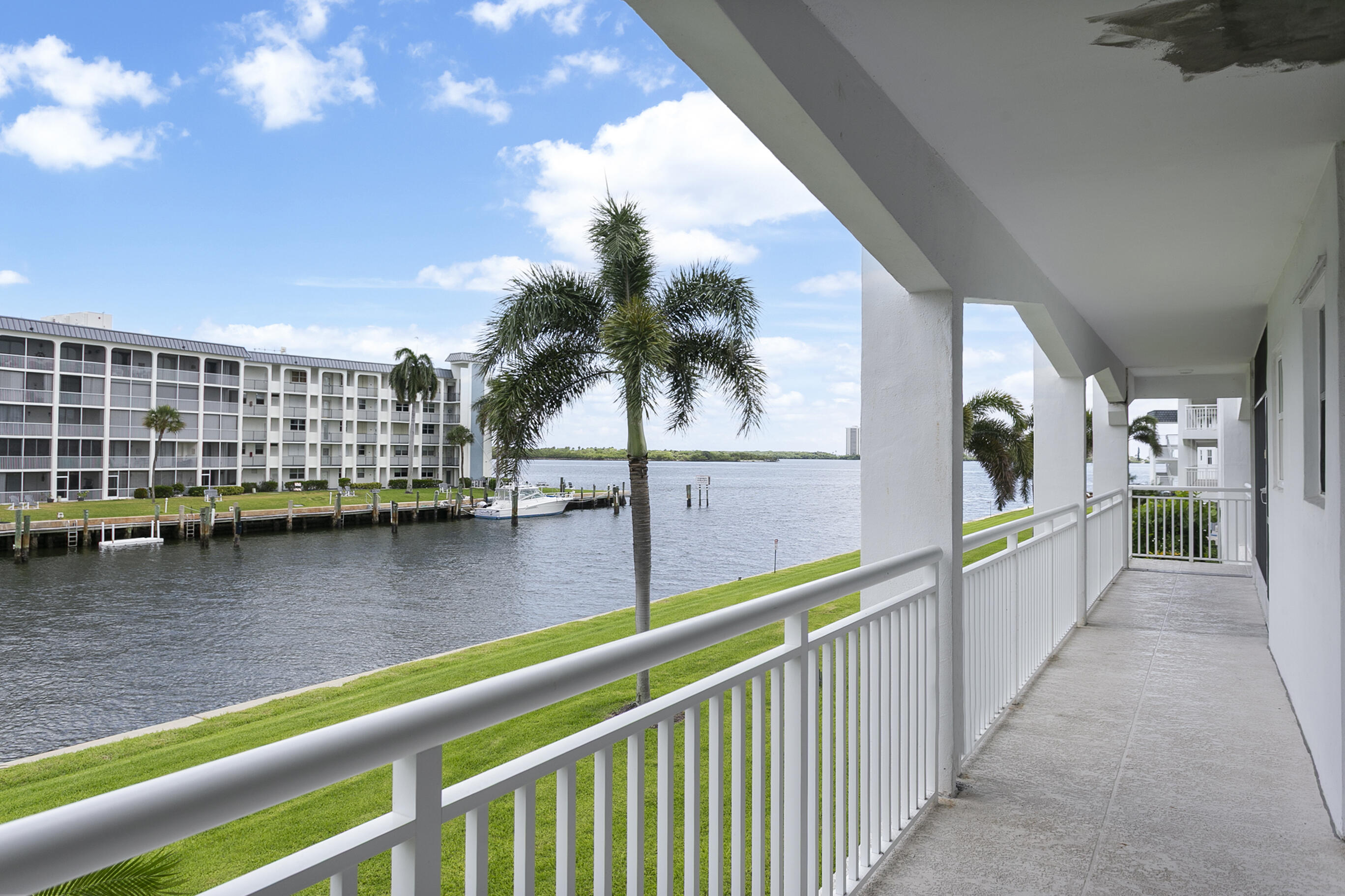 111 Shore Court 203