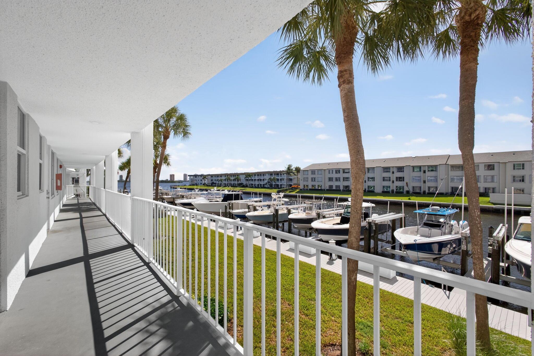 PARADISE VILLAS CONDO - Residential