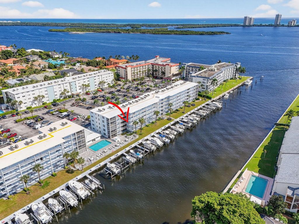 Photo of 104 Paradise Harbour Boulevard #203, North Palm Beach, FL 33408 (MLS # R11134274)