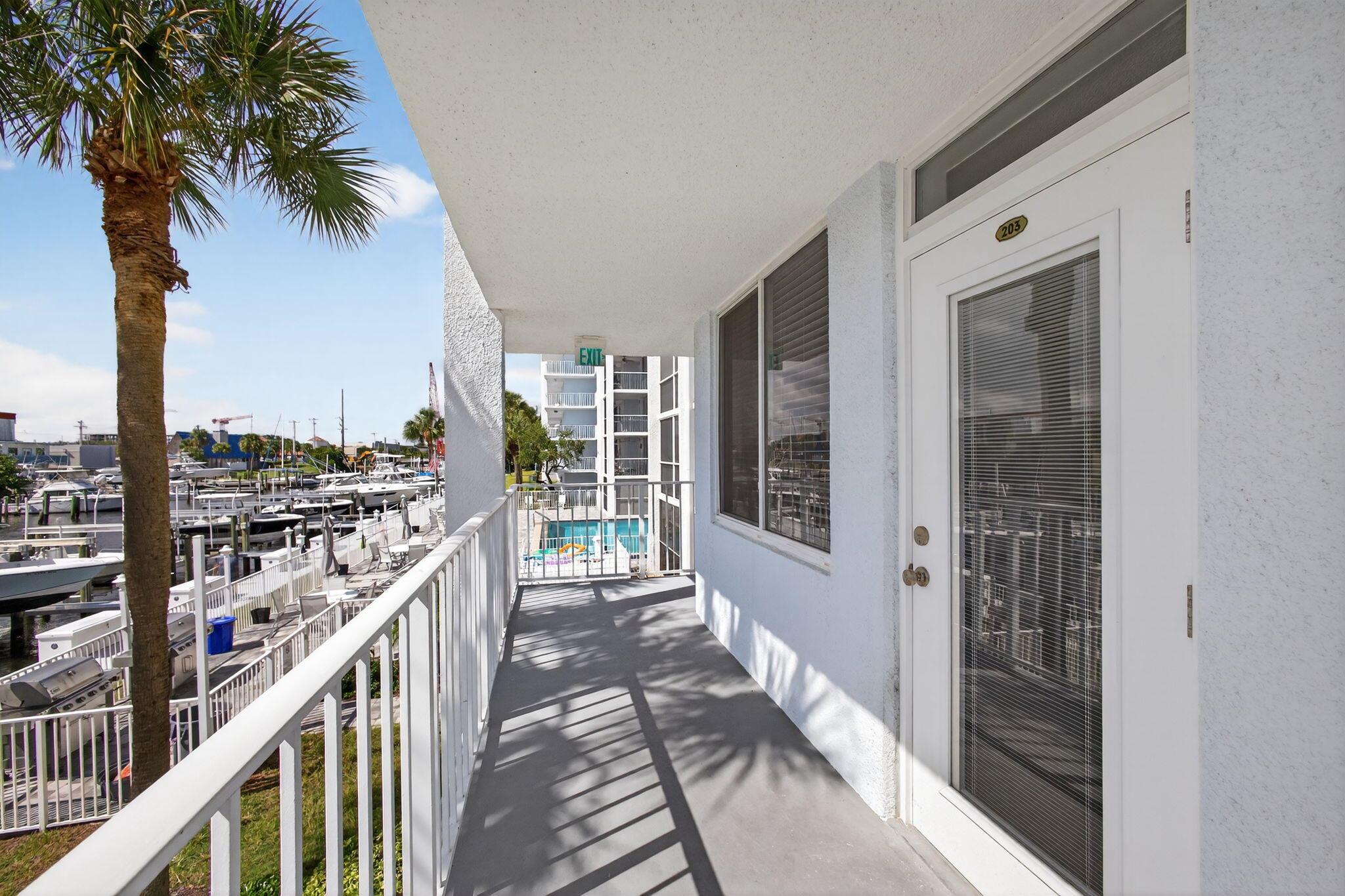 PARADISE VILLAS CONDO - Residential