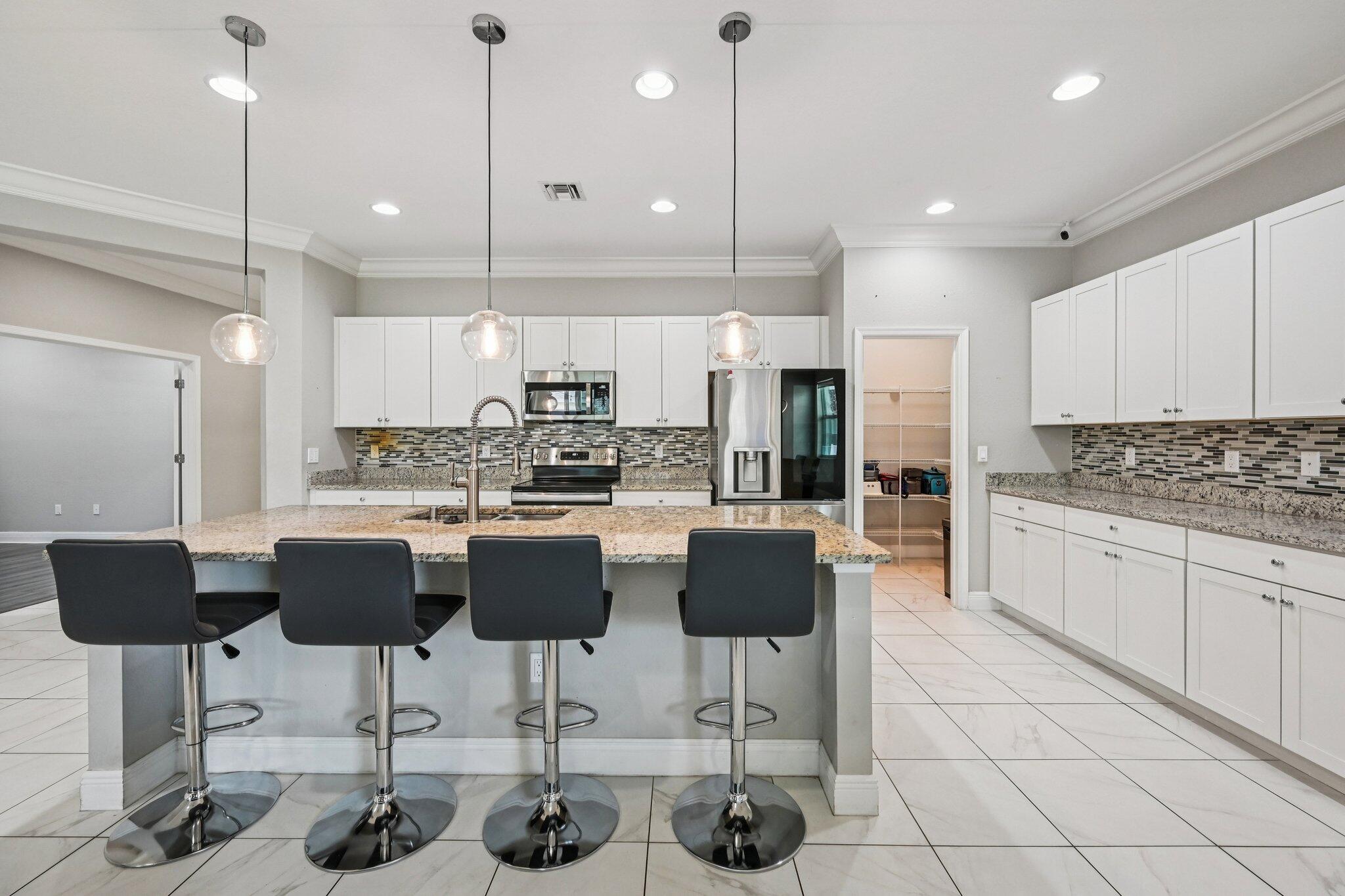 Vizcaya Falls - Residential