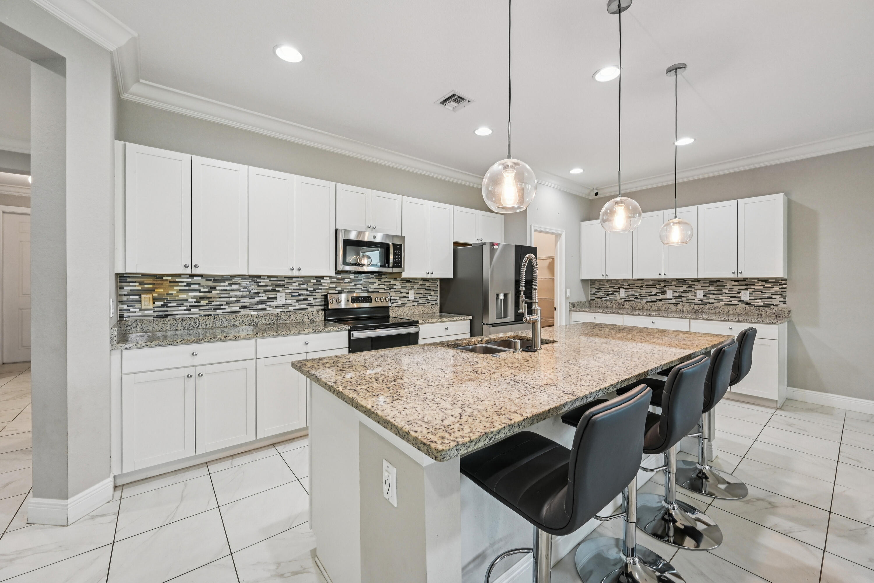 Vizcaya Falls - Residential