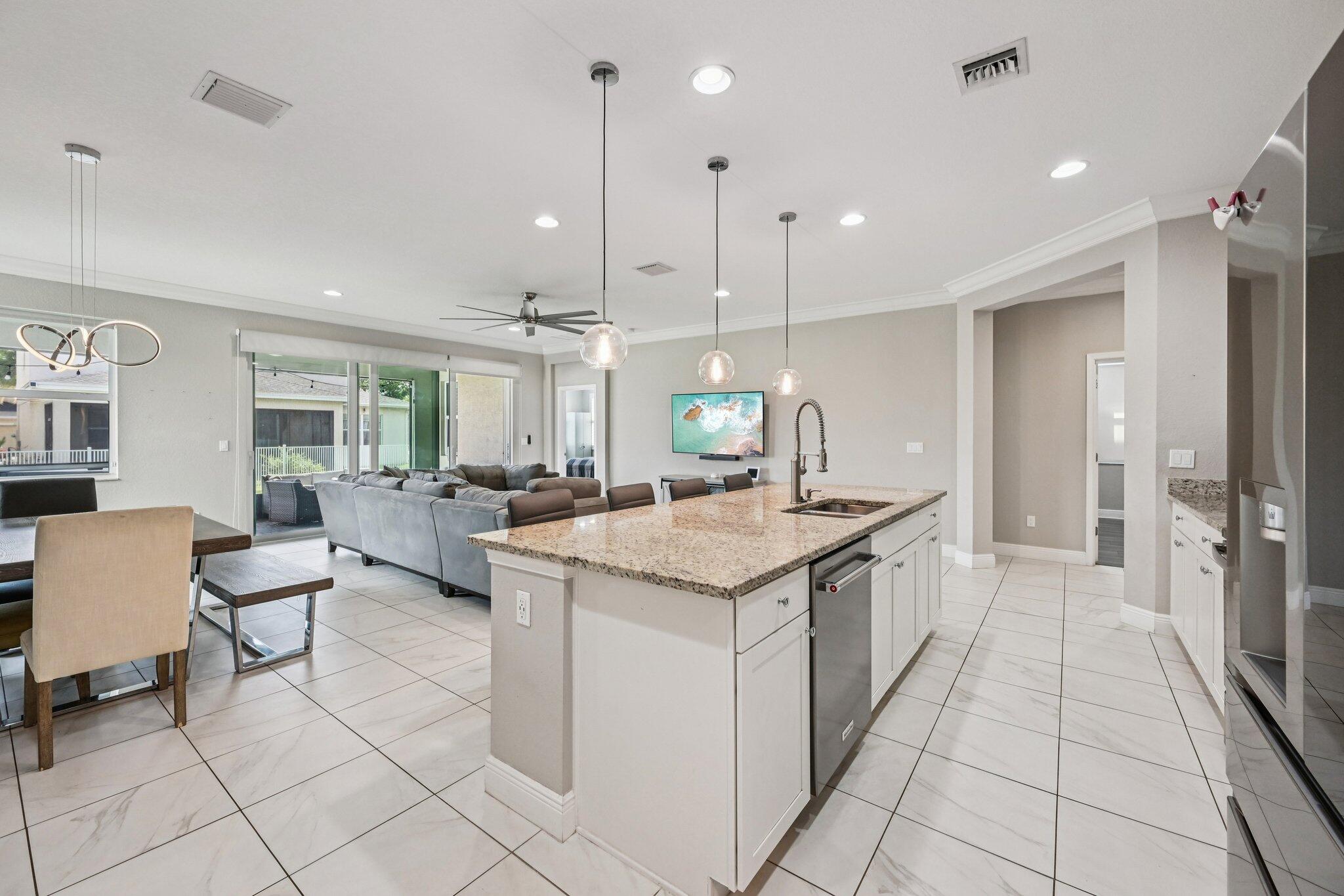 Vizcaya Falls - Residential