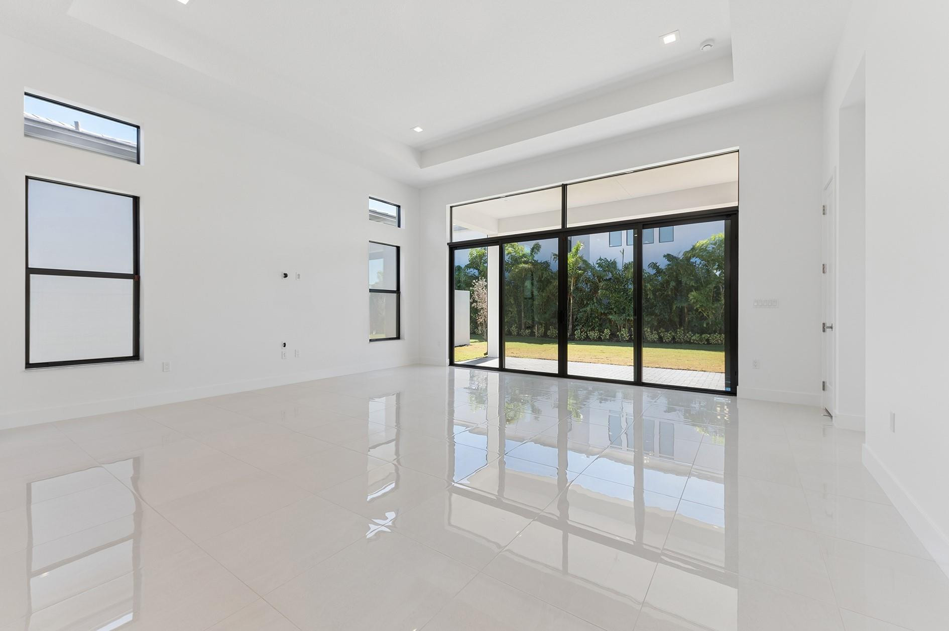 Lotus Edge - Residential