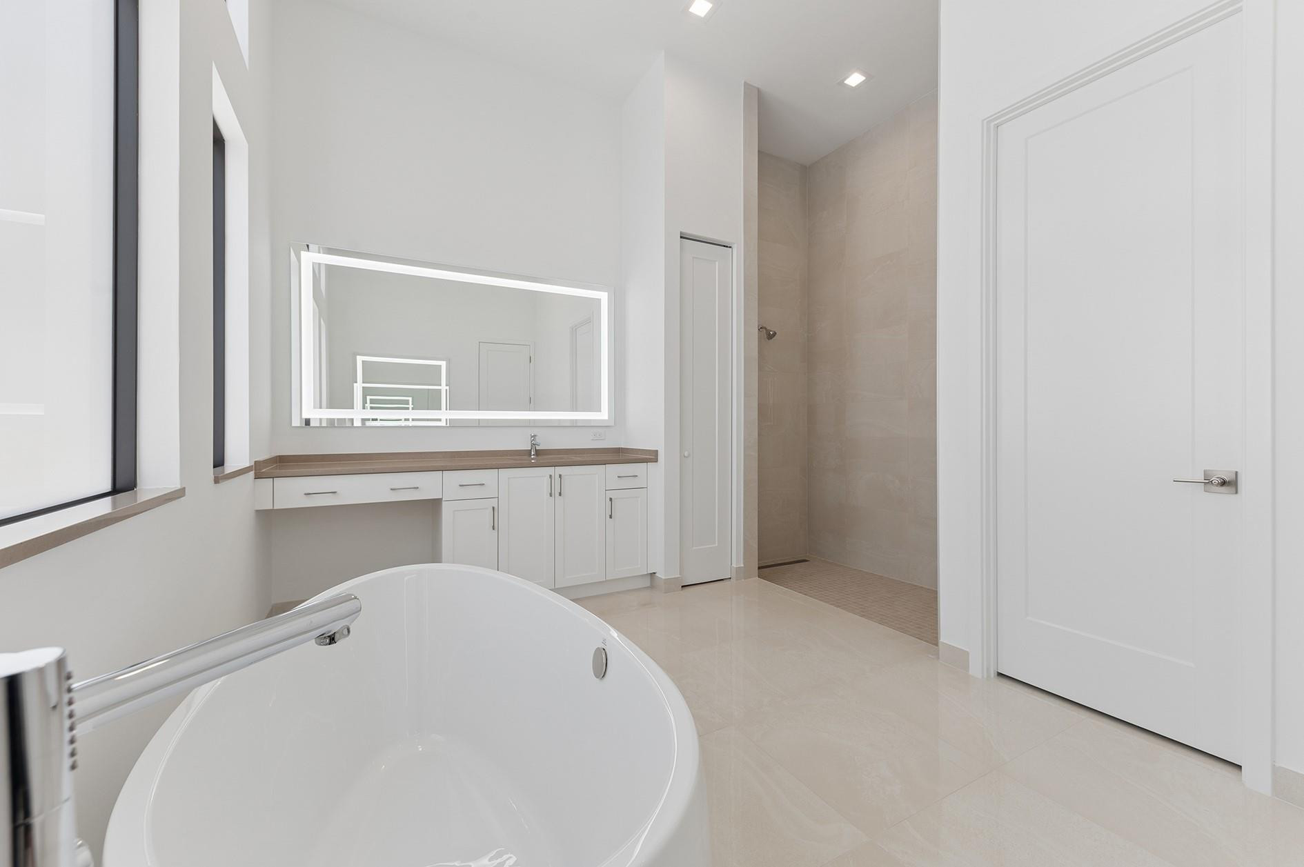 Lotus Edge - Residential