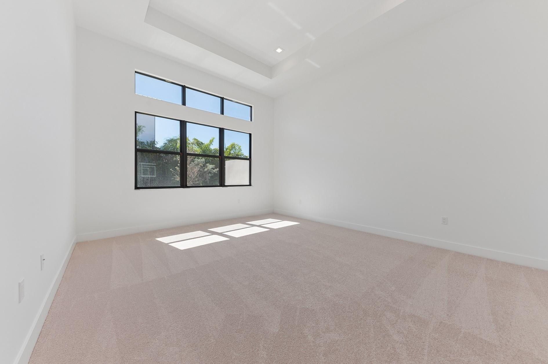 Lotus Edge - Residential