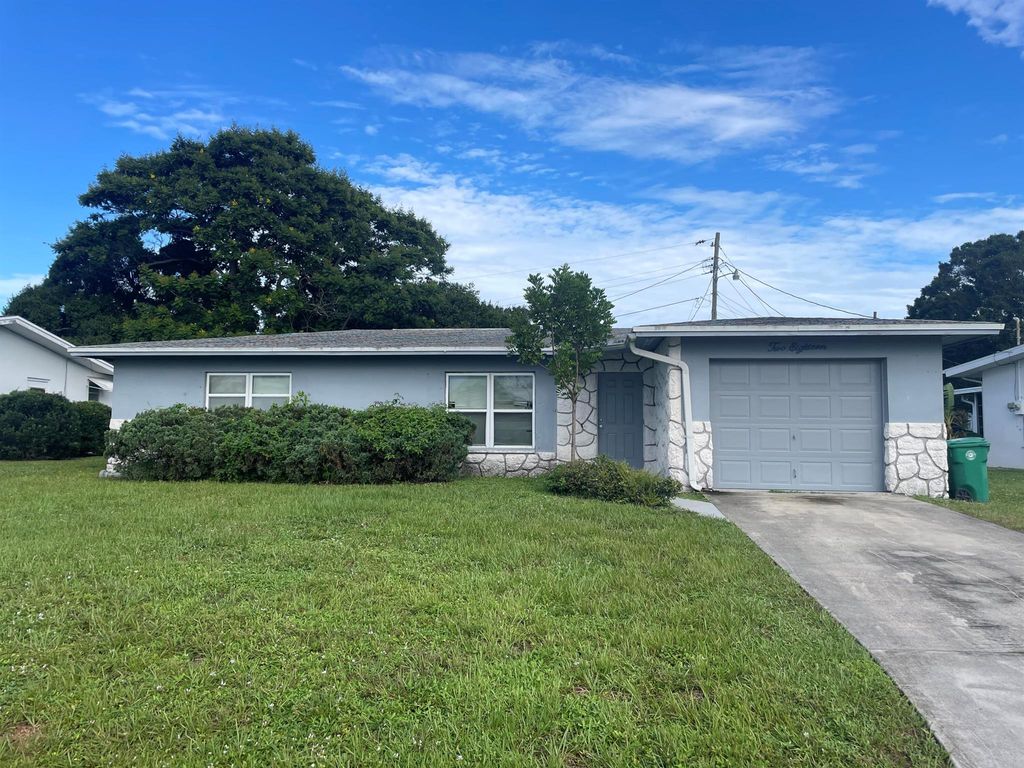 Photo of 218 Olive Avenue, Port Saint Lucie, FL 34952 (MLS # R11017755)