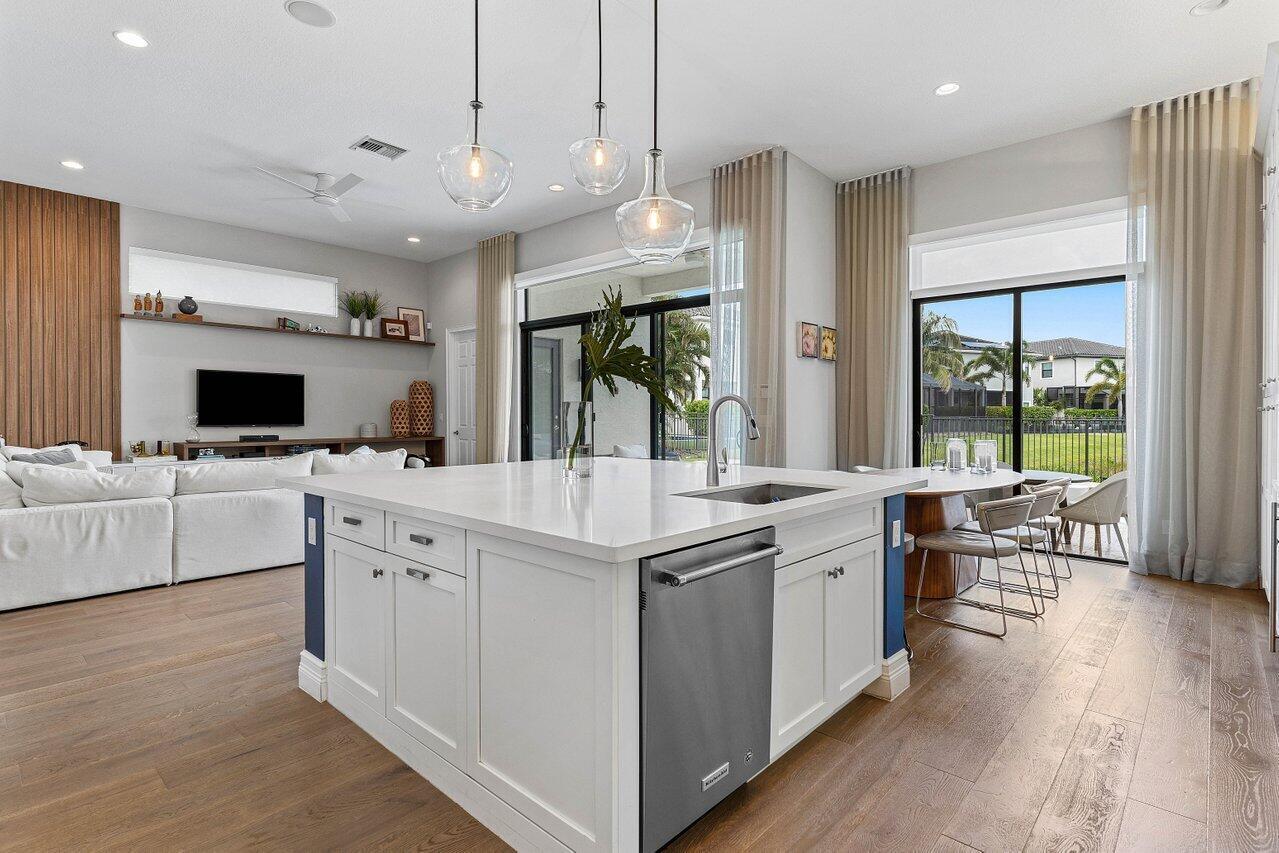 Seven Bridges - Residential