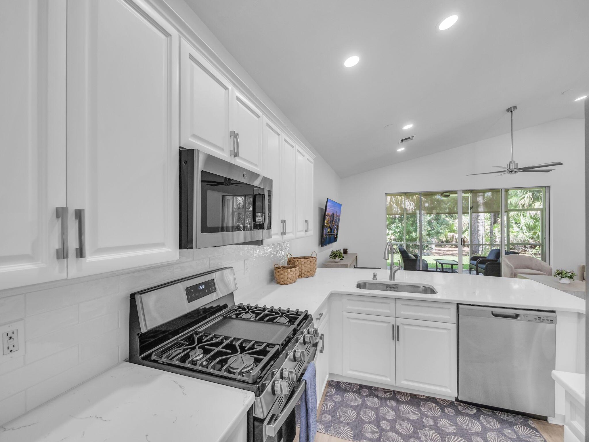 CASCADES AT ST LUCIE WEST - Residential