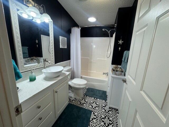 CAMBRIDGE AT HERITAGE RIDGE - Residential