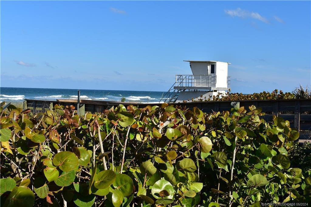 CAMBRIDGE AT HERITAGE RIDGE - Residential