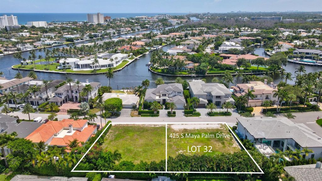 Photo of 425 S Maya Palm Drive, Boca Raton, FL 33432 (MLS # R11144277)