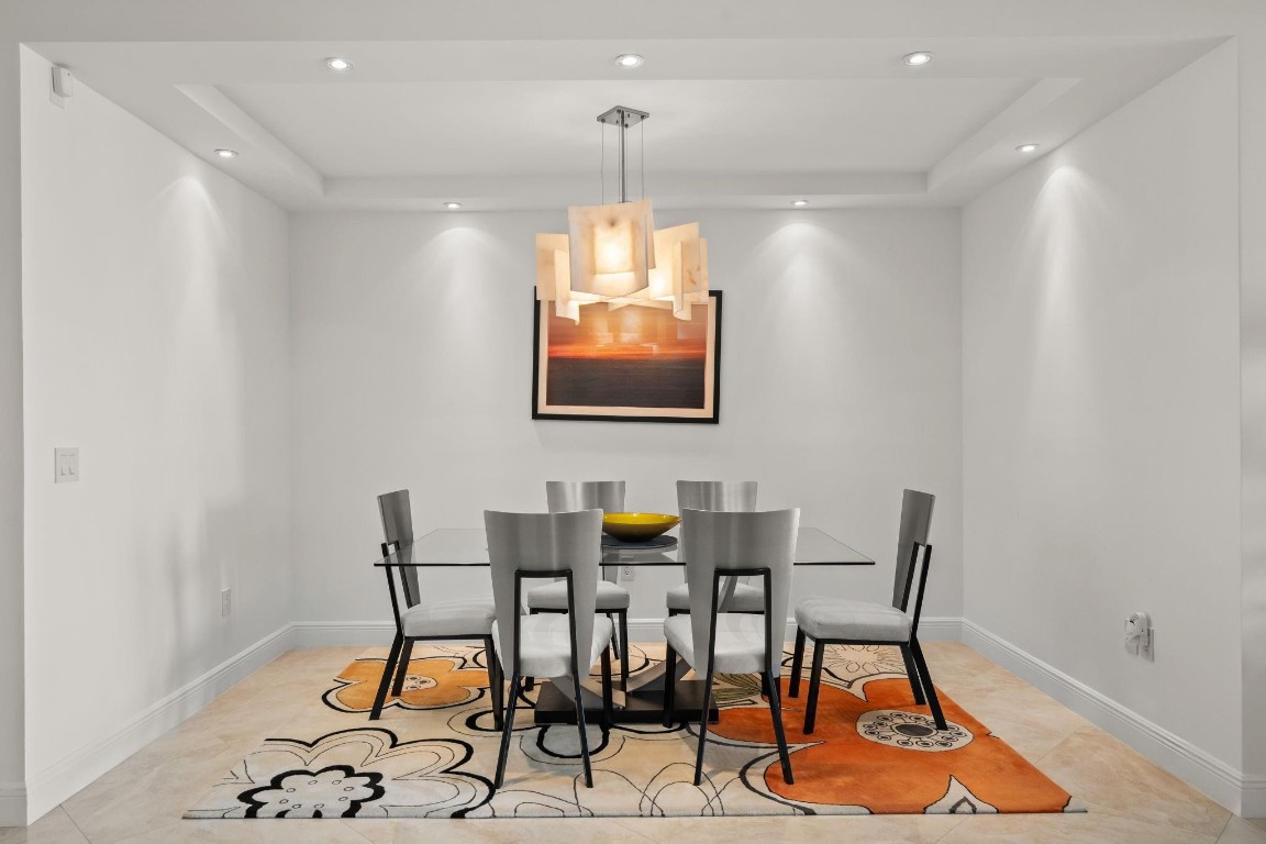 Las Olas Beach Club - Residential Lease