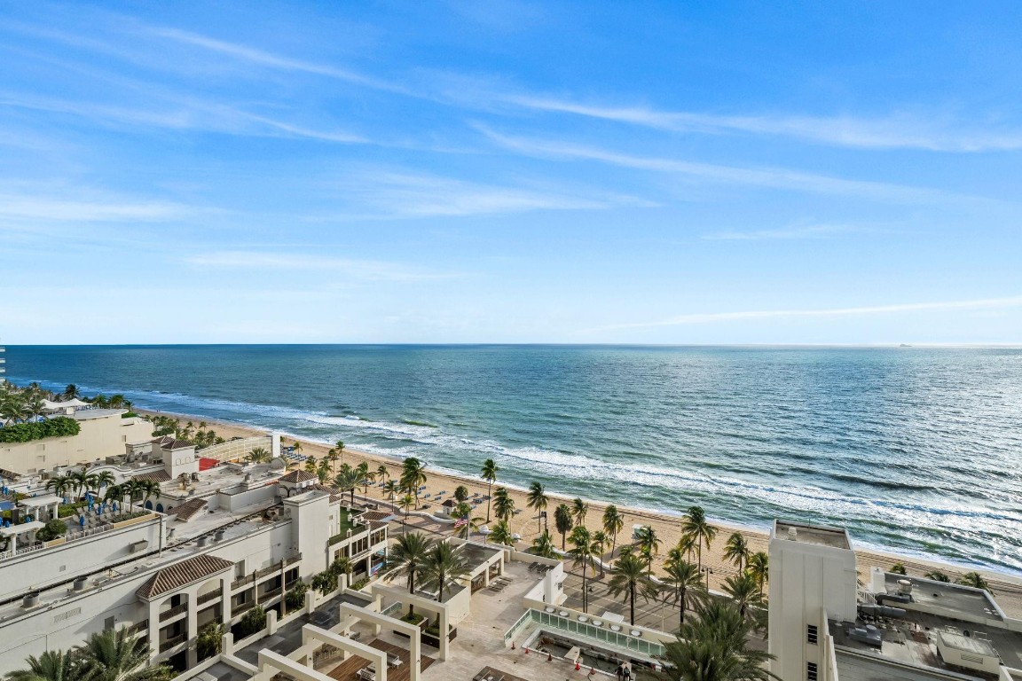 Las Olas Beach Club - Residential Lease