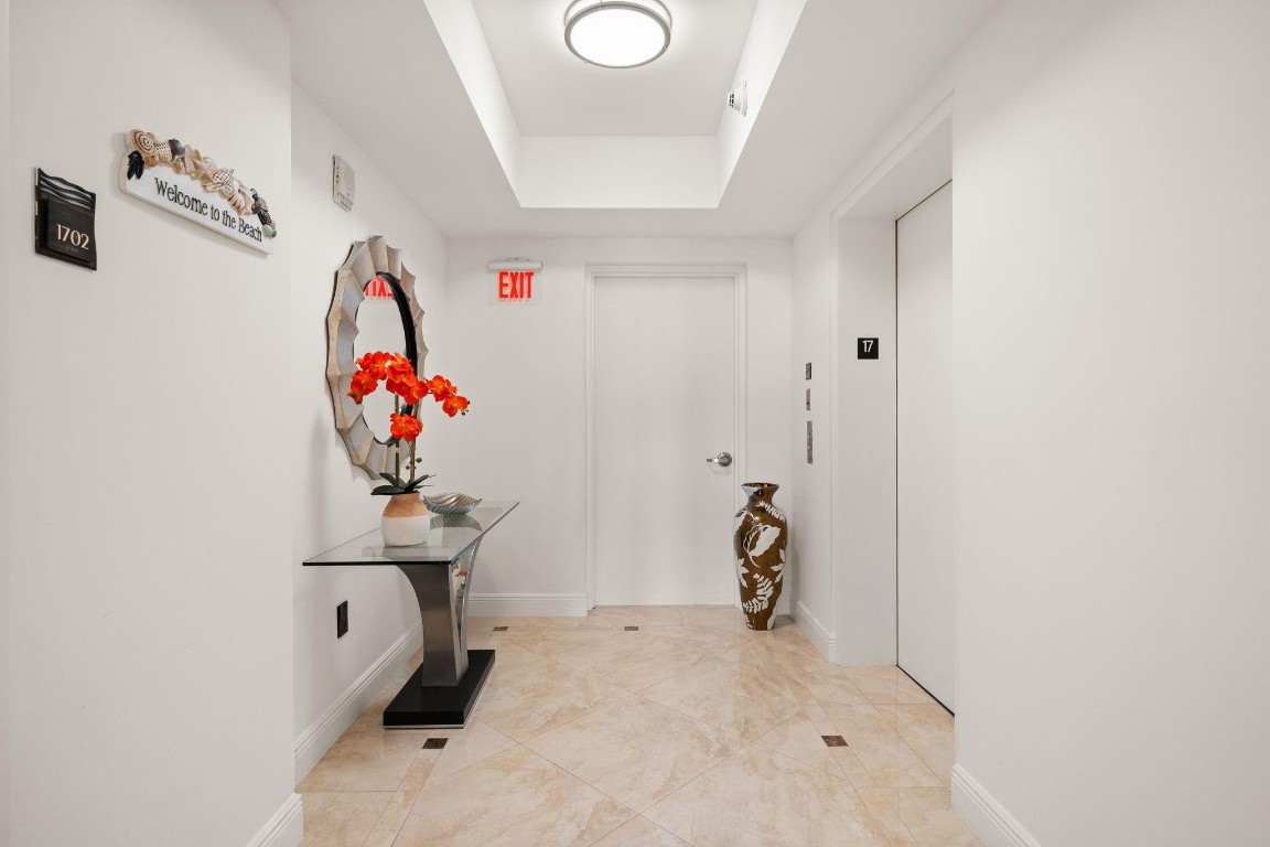 Las Olas Beach Club - Residential Lease