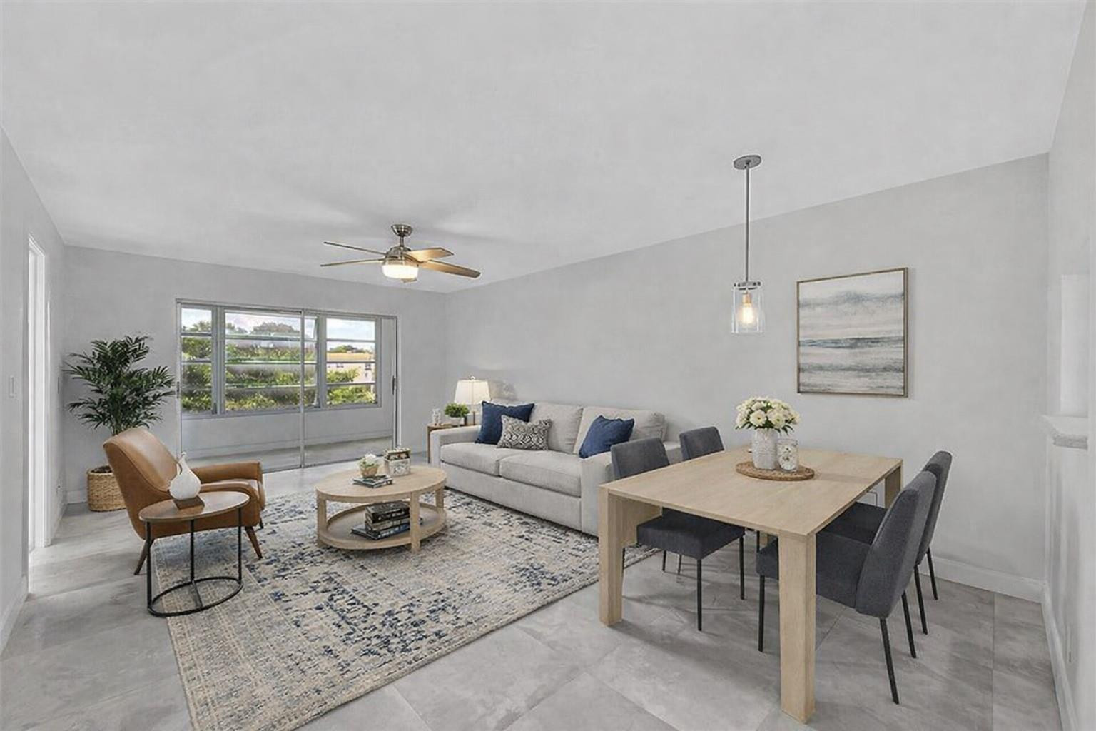 SUNRISE LAKES PHASE III - Residential