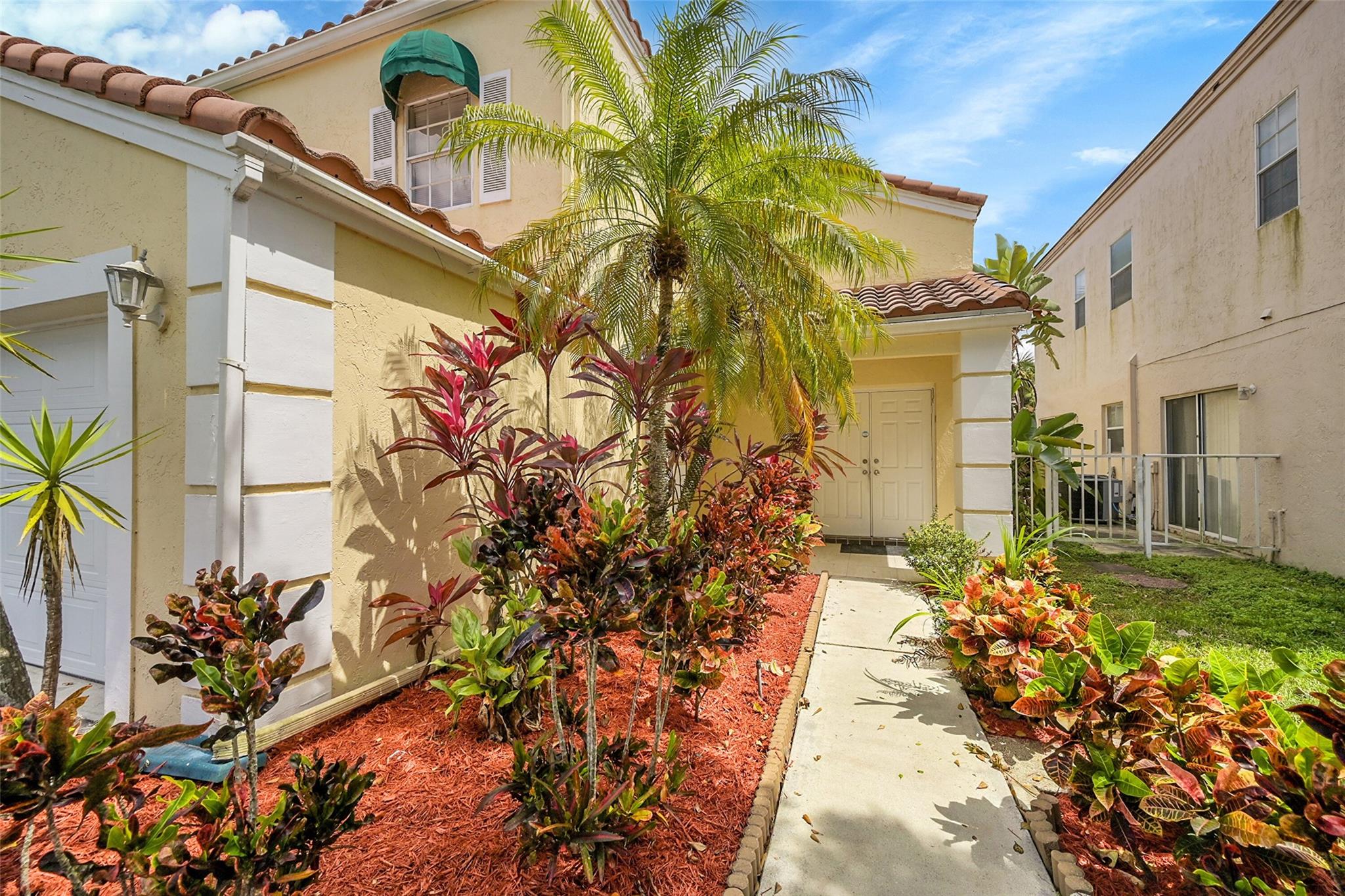 21390 Sawmill Ct