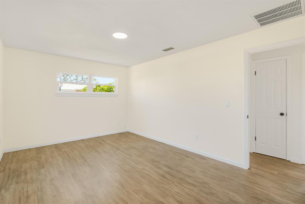 SURFSIDE ESTATES UNIT 3 - Residential