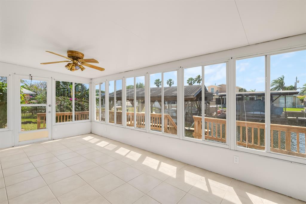 SURFSIDE ESTATES UNIT 3 - Residential