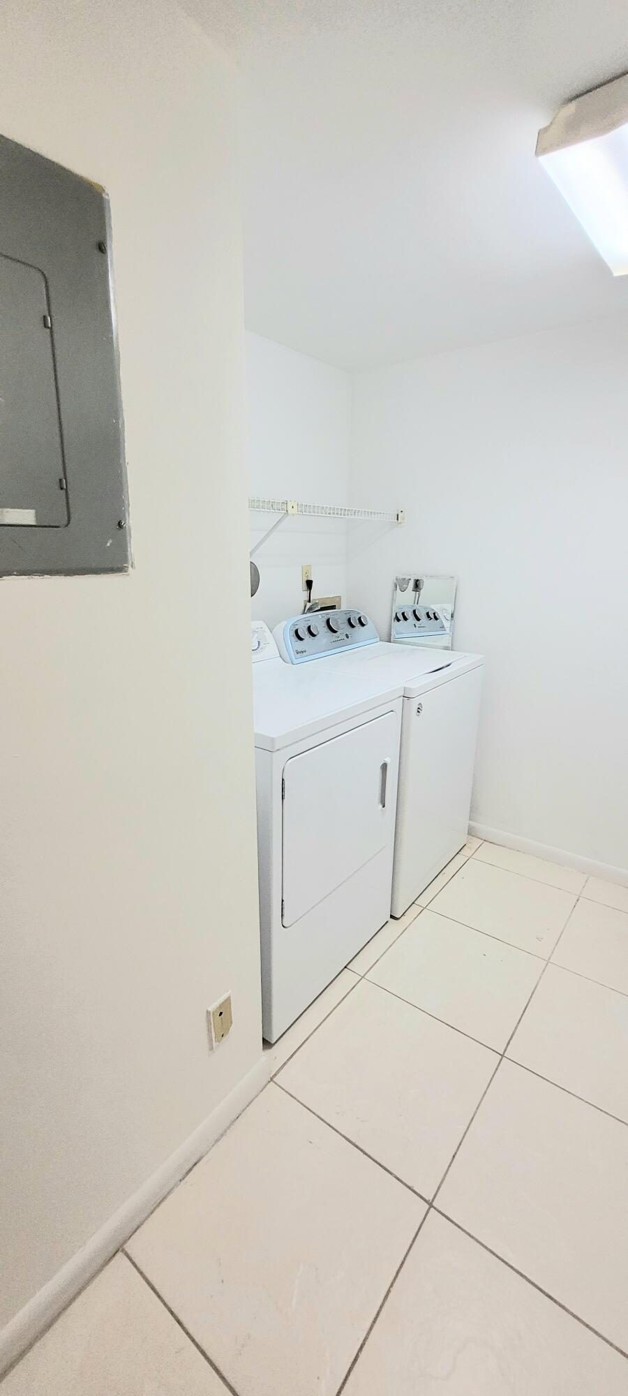 PALM CLUB WEST VILLAGE 1 CONDO - Residential Lease