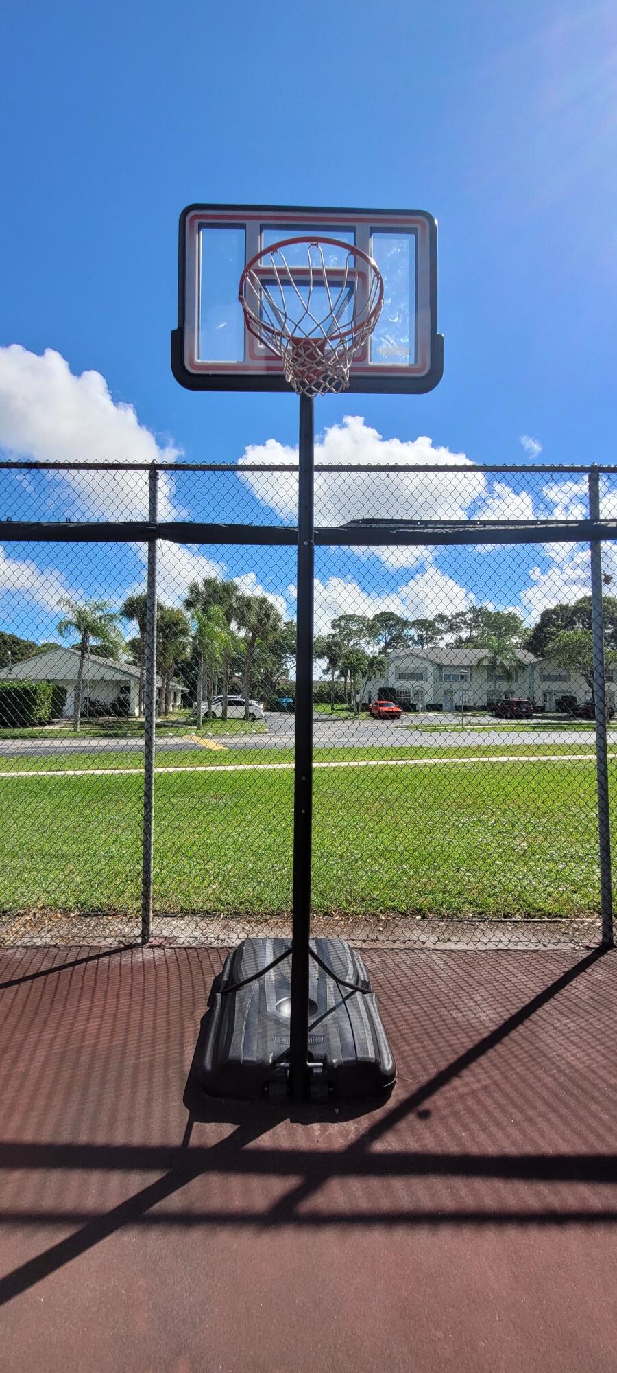 PALM CLUB WEST VILLAGE 1 CONDO - Residential Lease