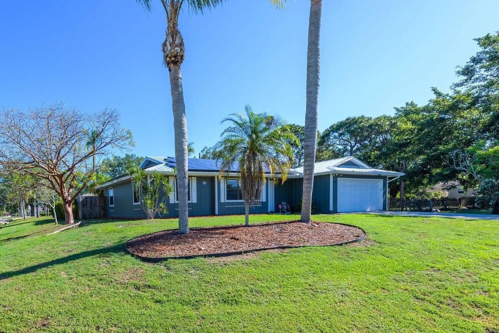 Photo of 1181 SW Goodman Avenue, Port Saint Lucie, FL 34953 (MLS # F10511709)