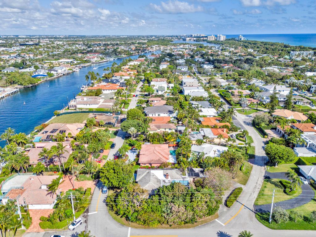 Photo of 100 NE Spanish Trail, Boca Raton, FL 33432 (MLS # R11059739)