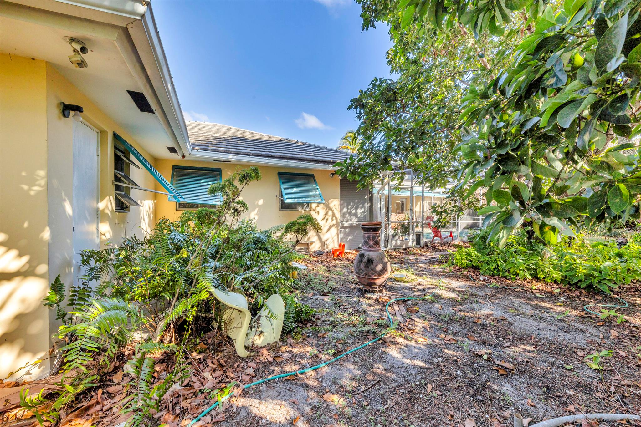 BOCA RATON RIVIERA UNIT B - Residential