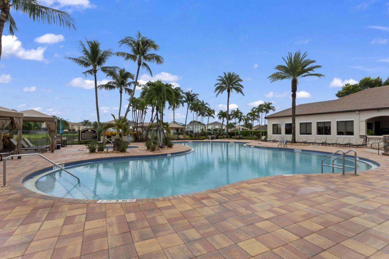 CANYON LAKES 5 - Residential Lease