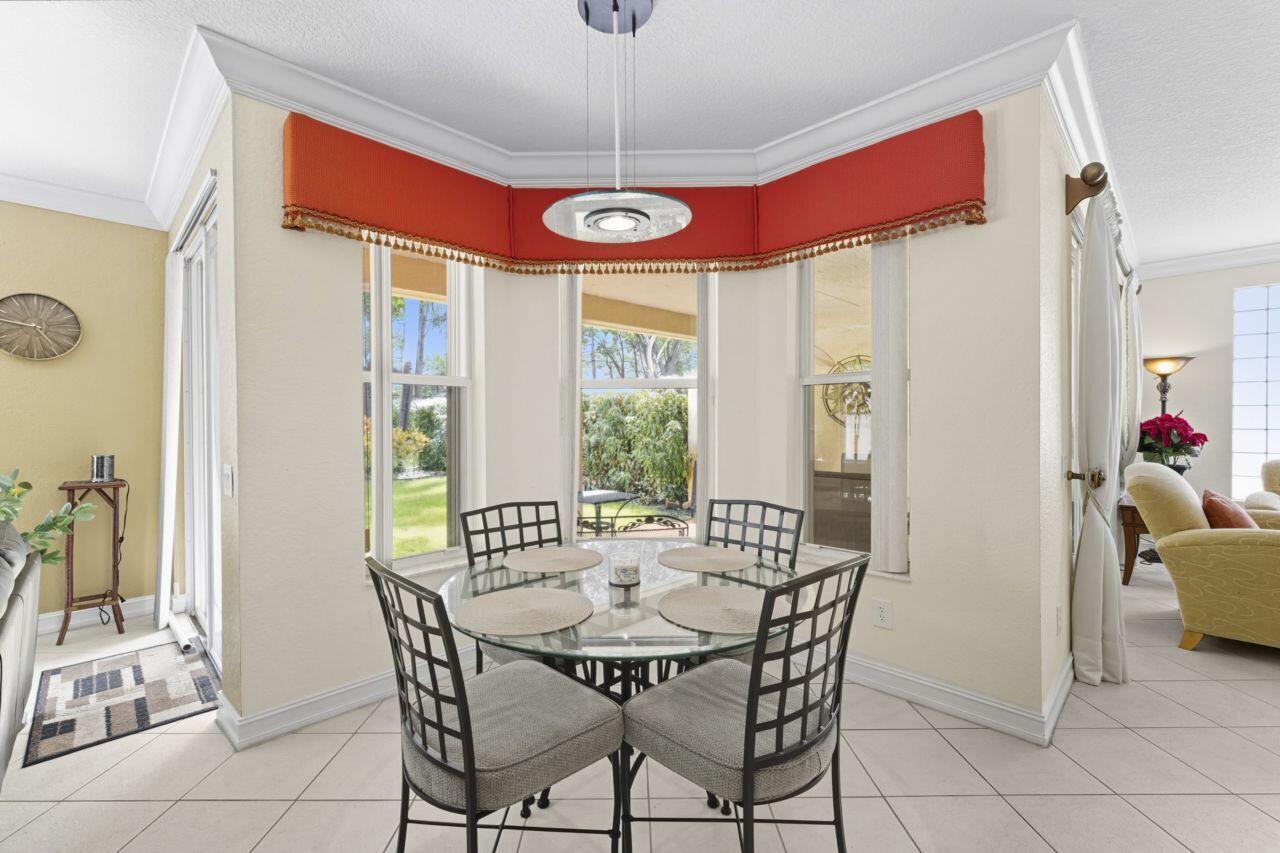 CANYON LAKES 5 - Residential Lease