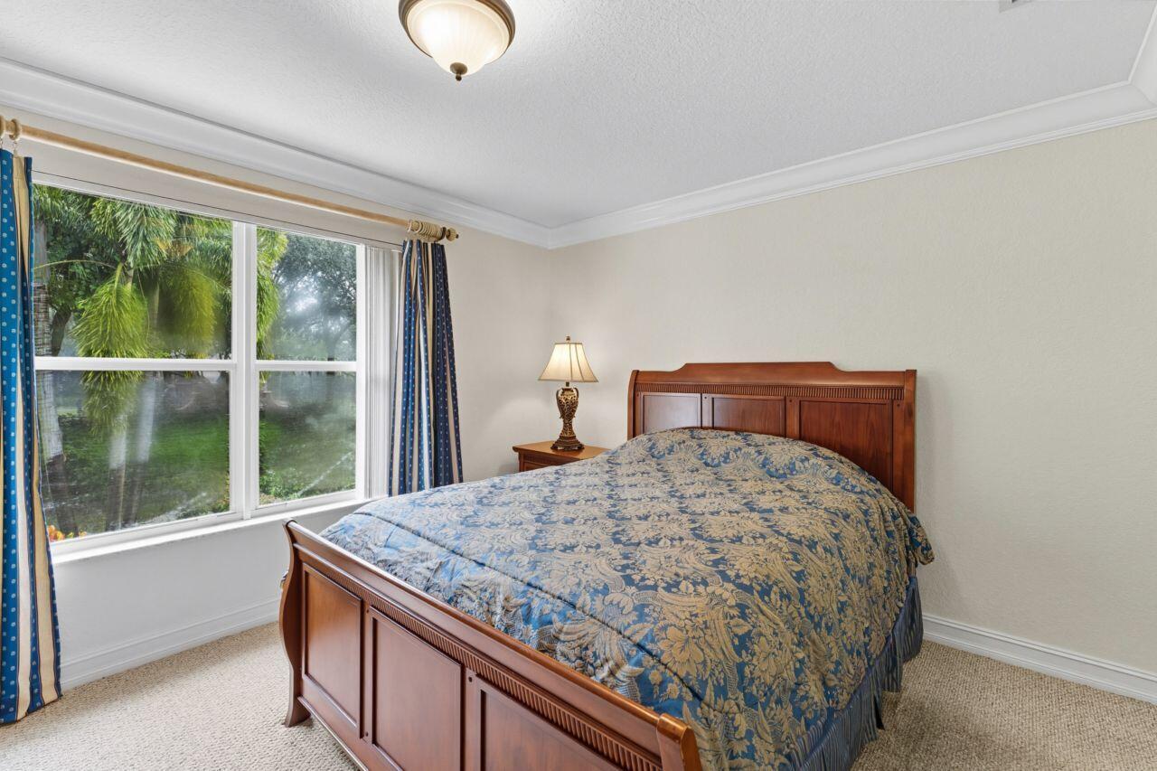 CANYON LAKES 5 - Residential Lease