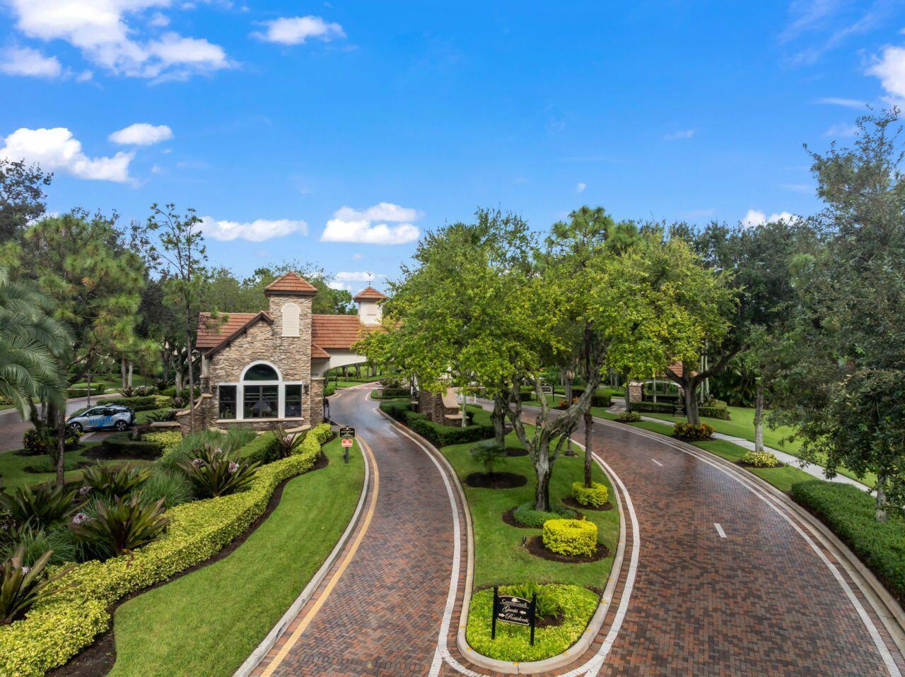 CANYON LAKES 5 - Residential Lease