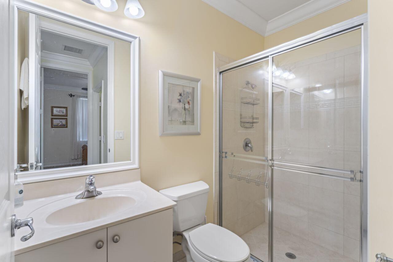 CANYON LAKES 5 - Residential Lease