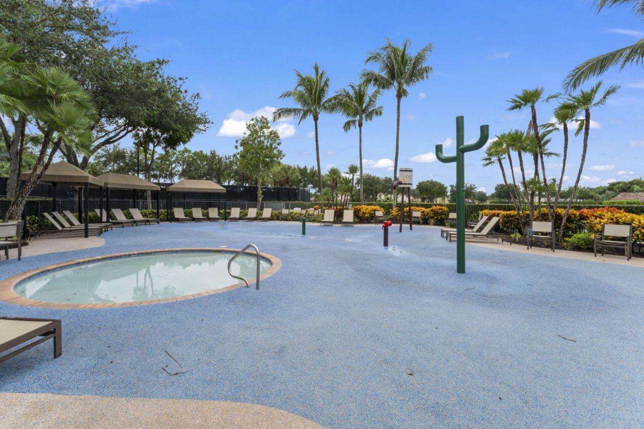 CANYON LAKES 5 - Residential Lease