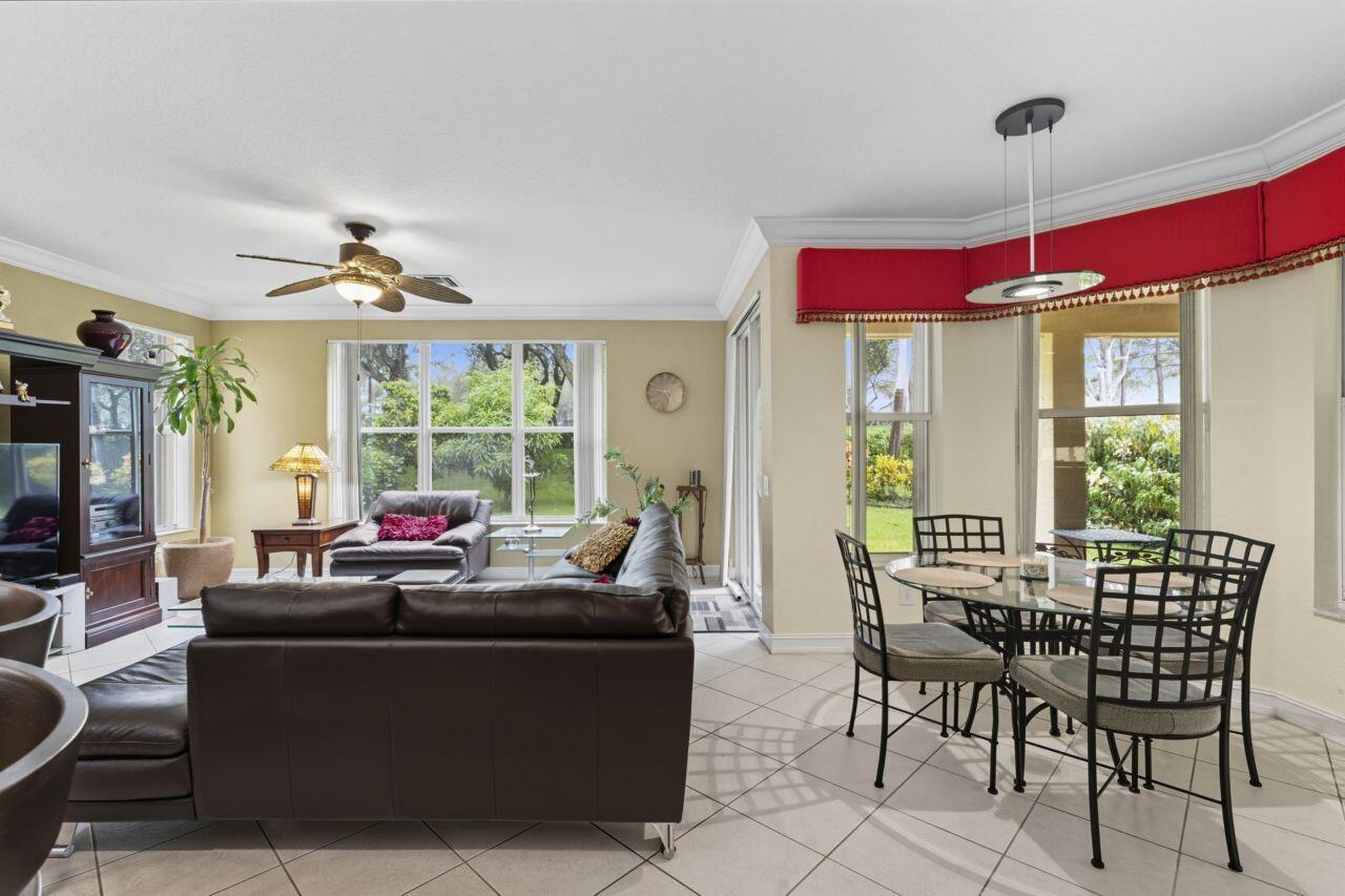 CANYON LAKES 5 - Residential Lease