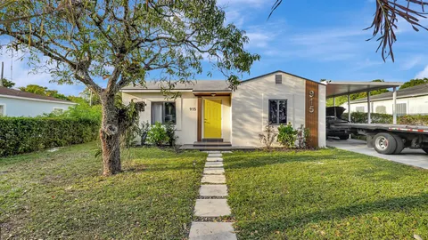 915 NW 121st Street, North Miami, FL MLS: R11067900
