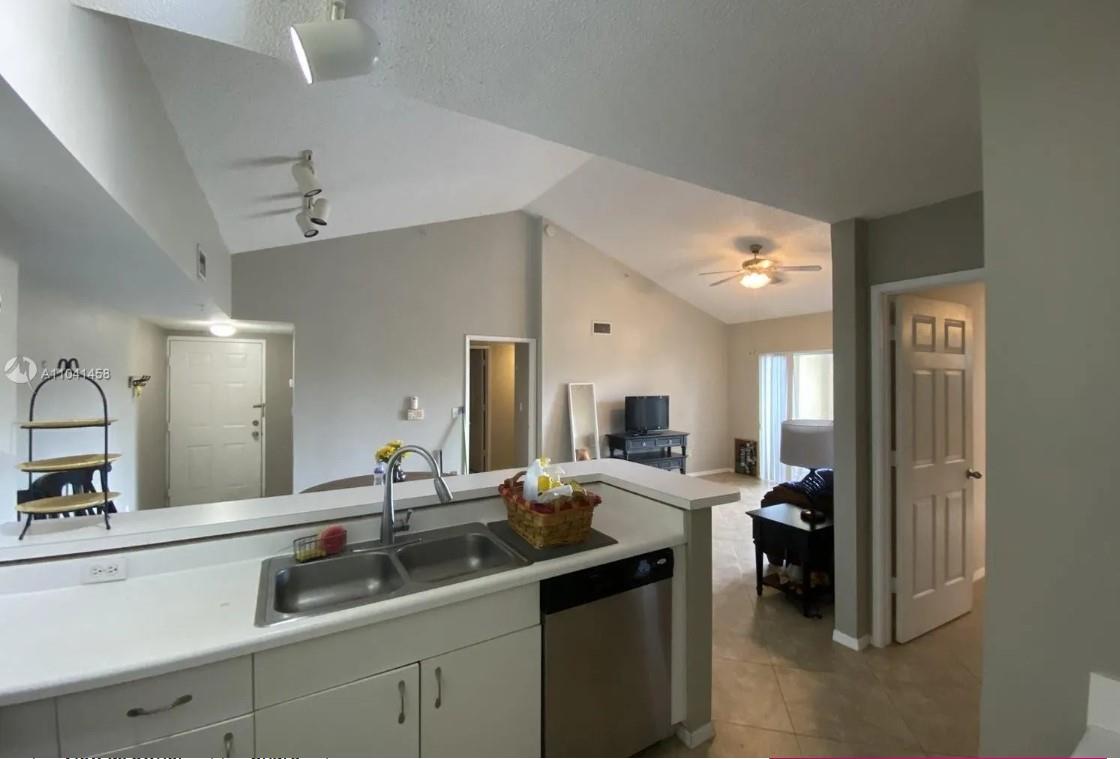 2620 S University Dr 306