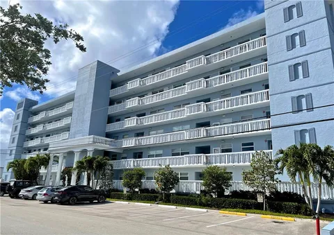 2829 NE 33rd Ct Unit 405, Fort Lauderdale, FL MLS: F10413083