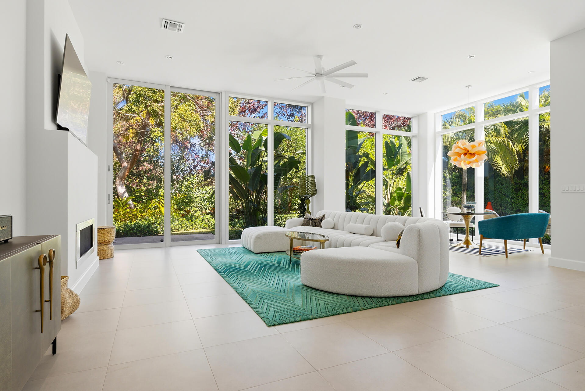 ELLAMAR - Residential