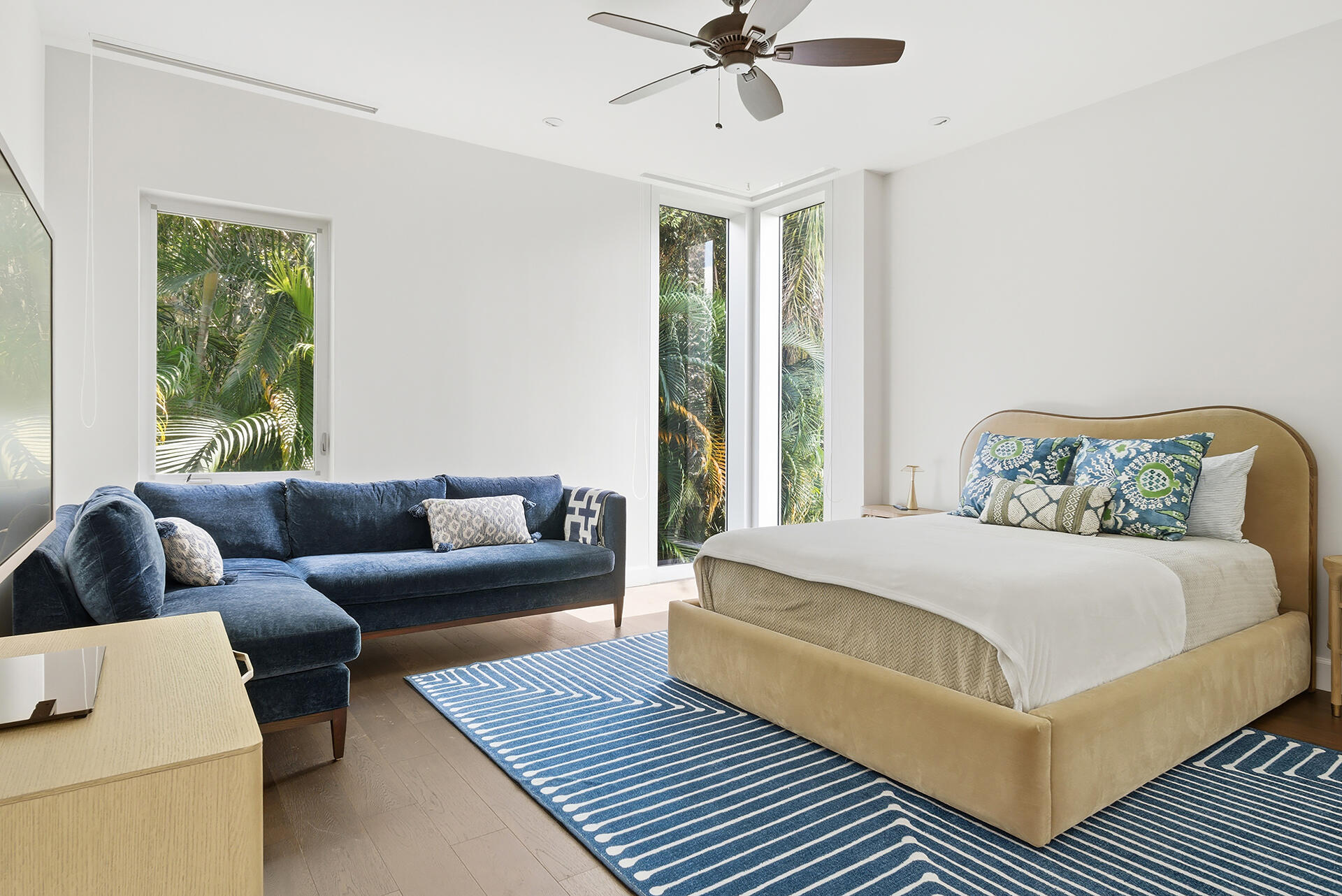 ELLAMAR - Residential