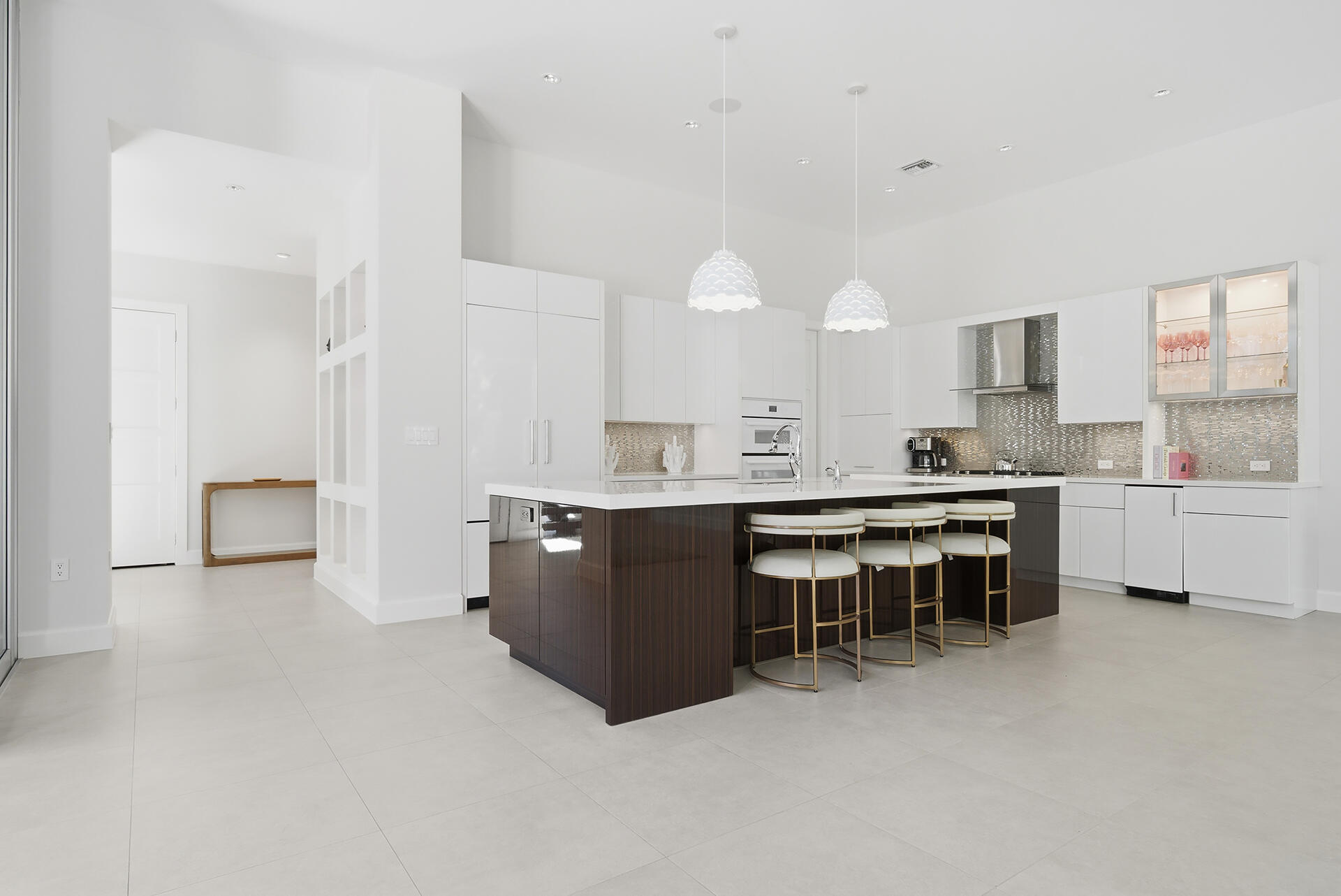 ELLAMAR - Residential