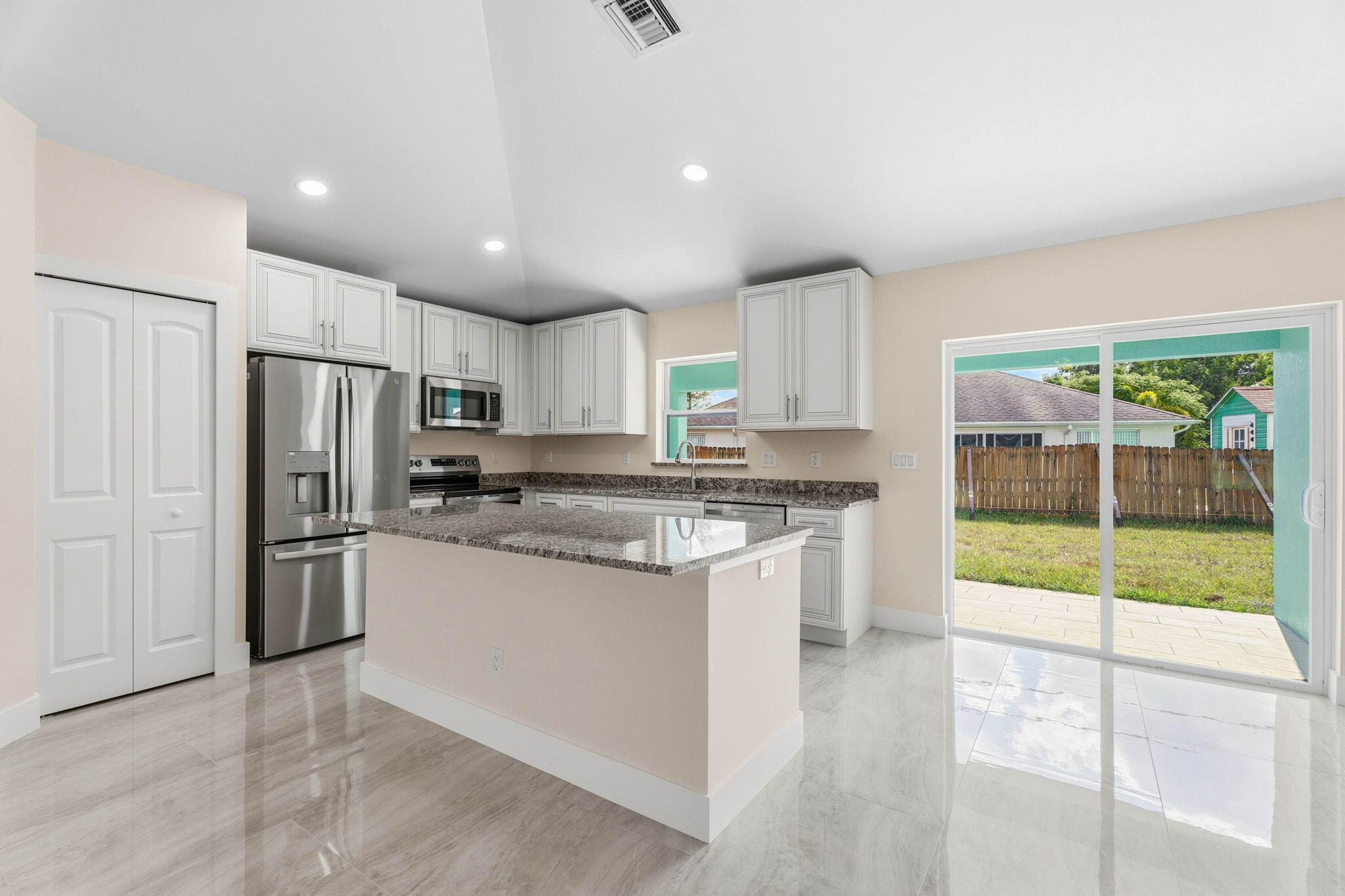 PORT ST LUCIE SECTION 43 - Residential