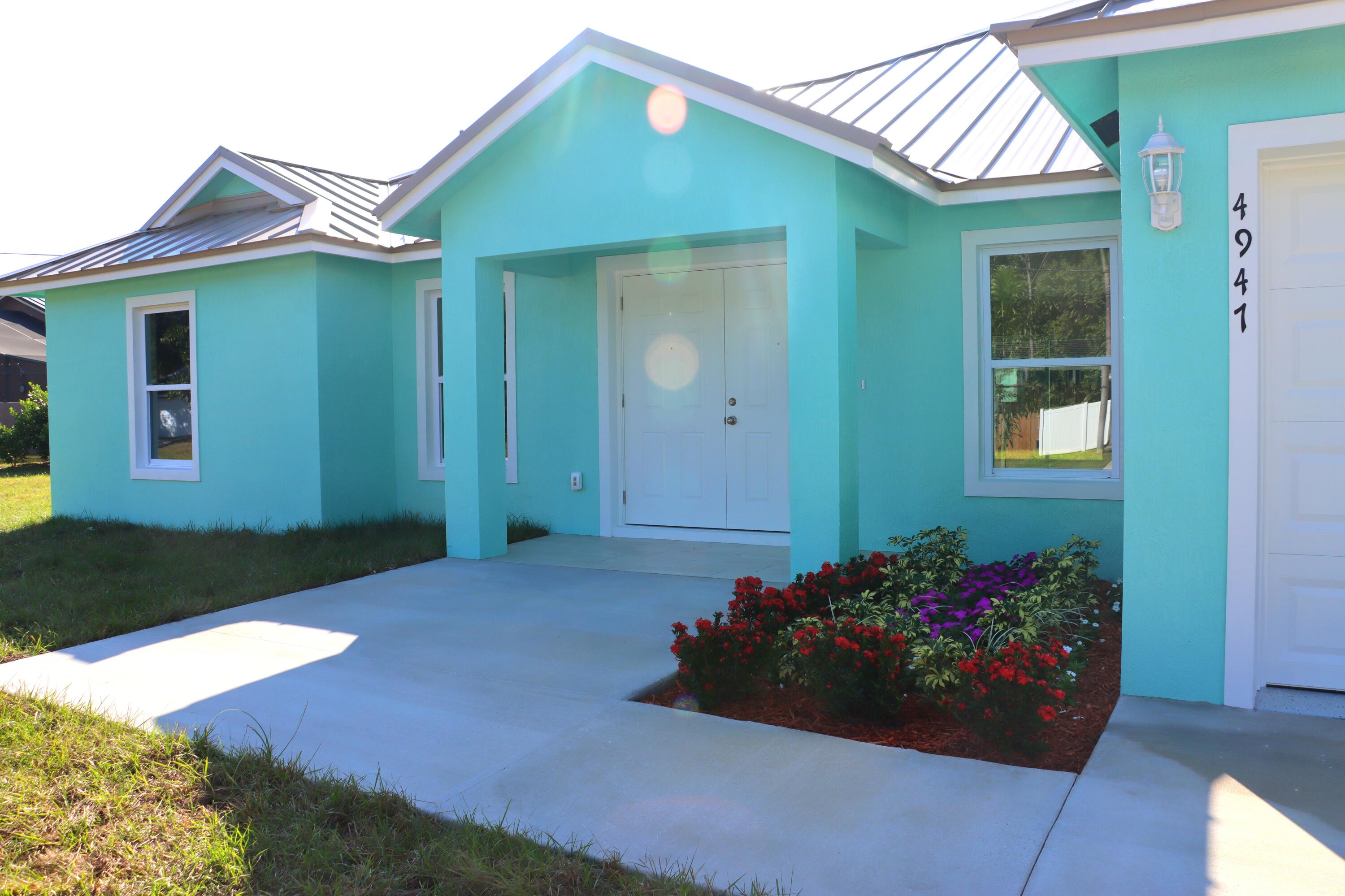 4947 NW Flintstone Avenue