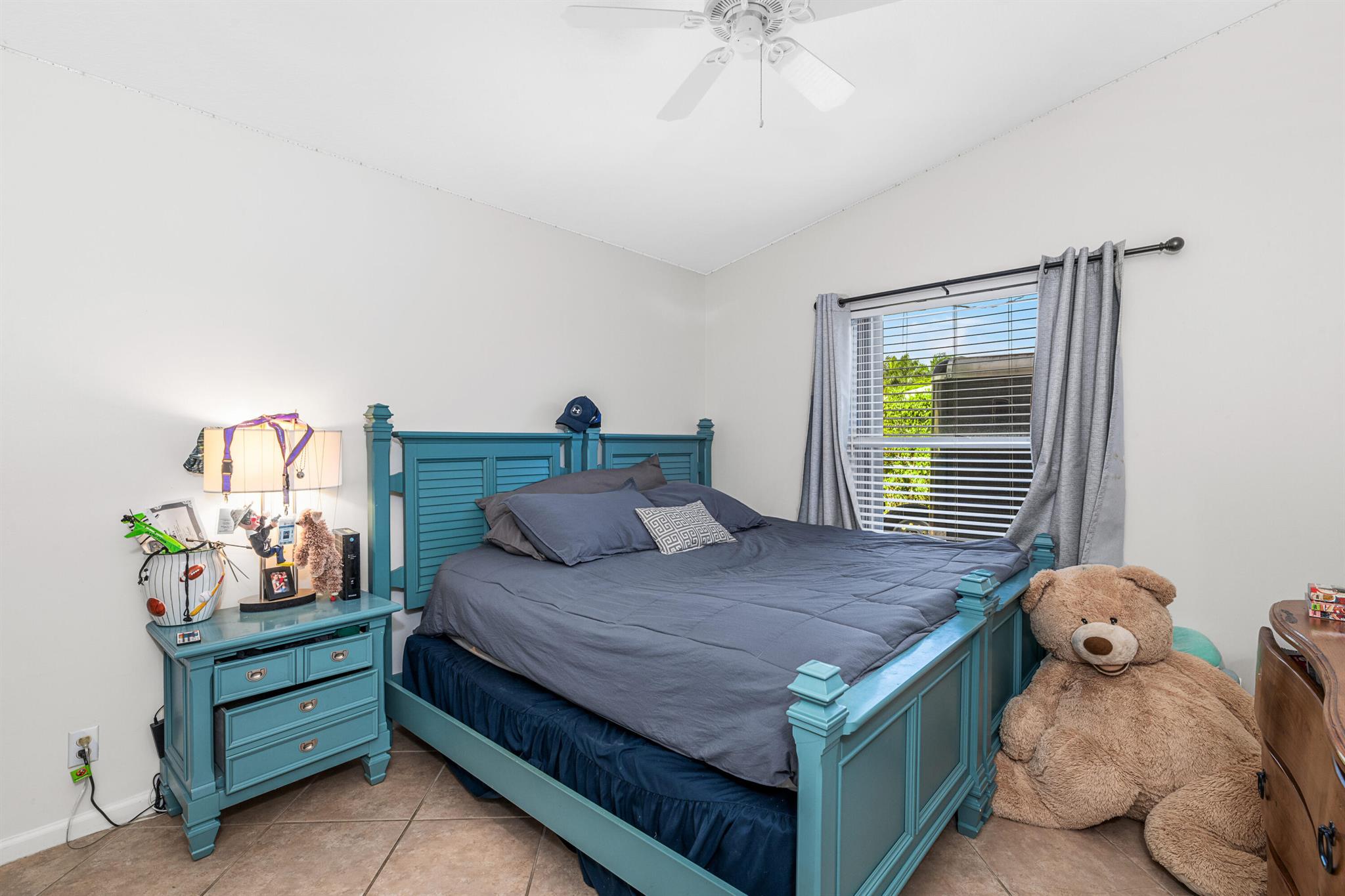 Acreage & Unrec - Residential