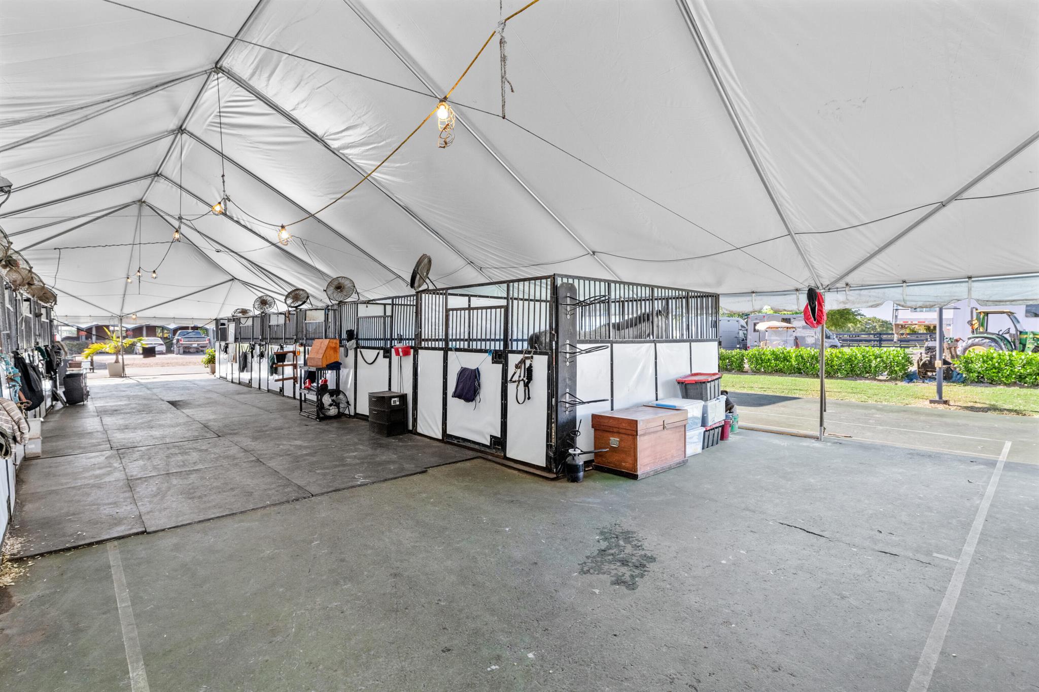 Acreage & Unrec - Residential