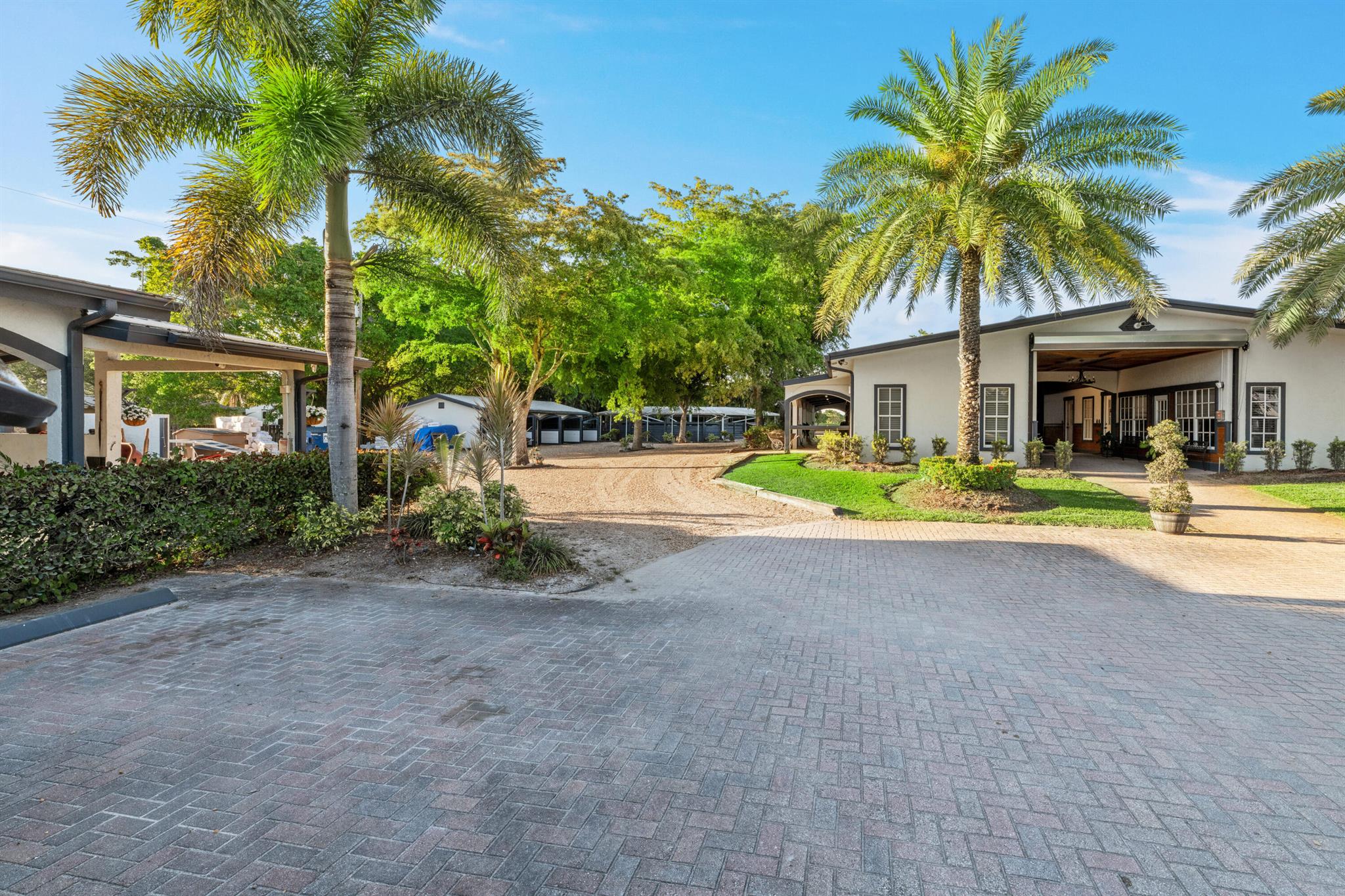 Acreage & Unrec - Residential