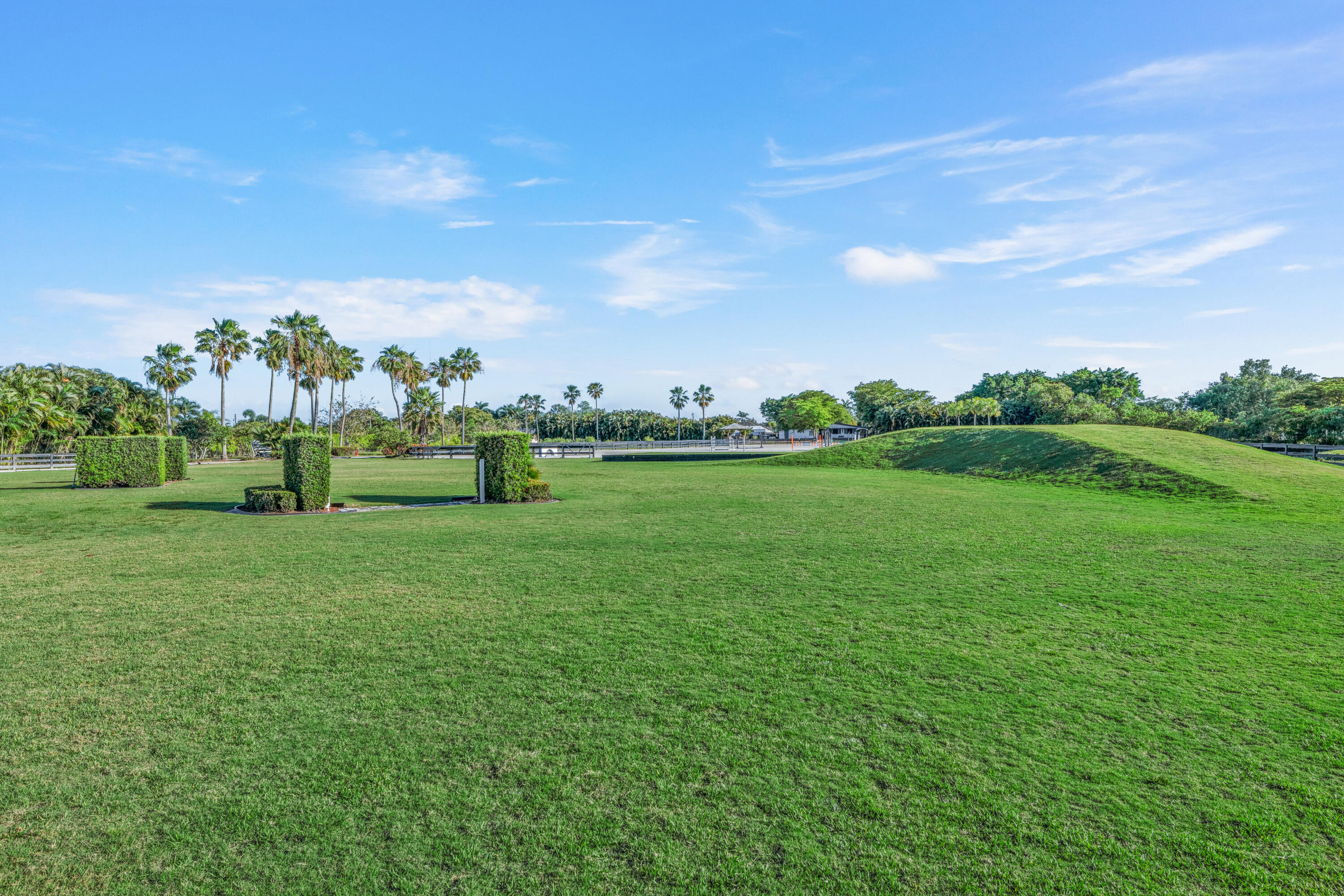 Acreage & Unrec - Residential