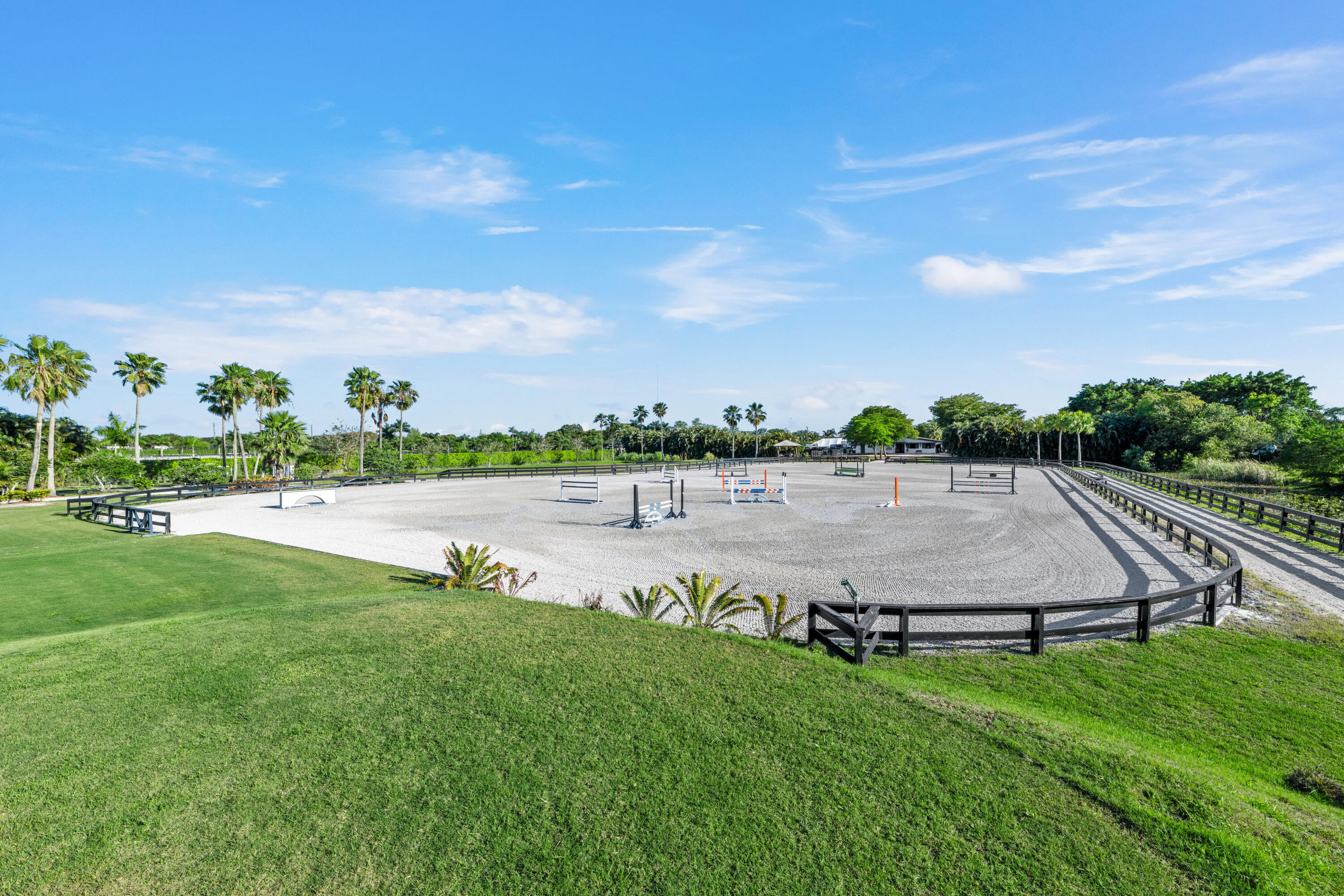 Acreage & Unrec - Residential