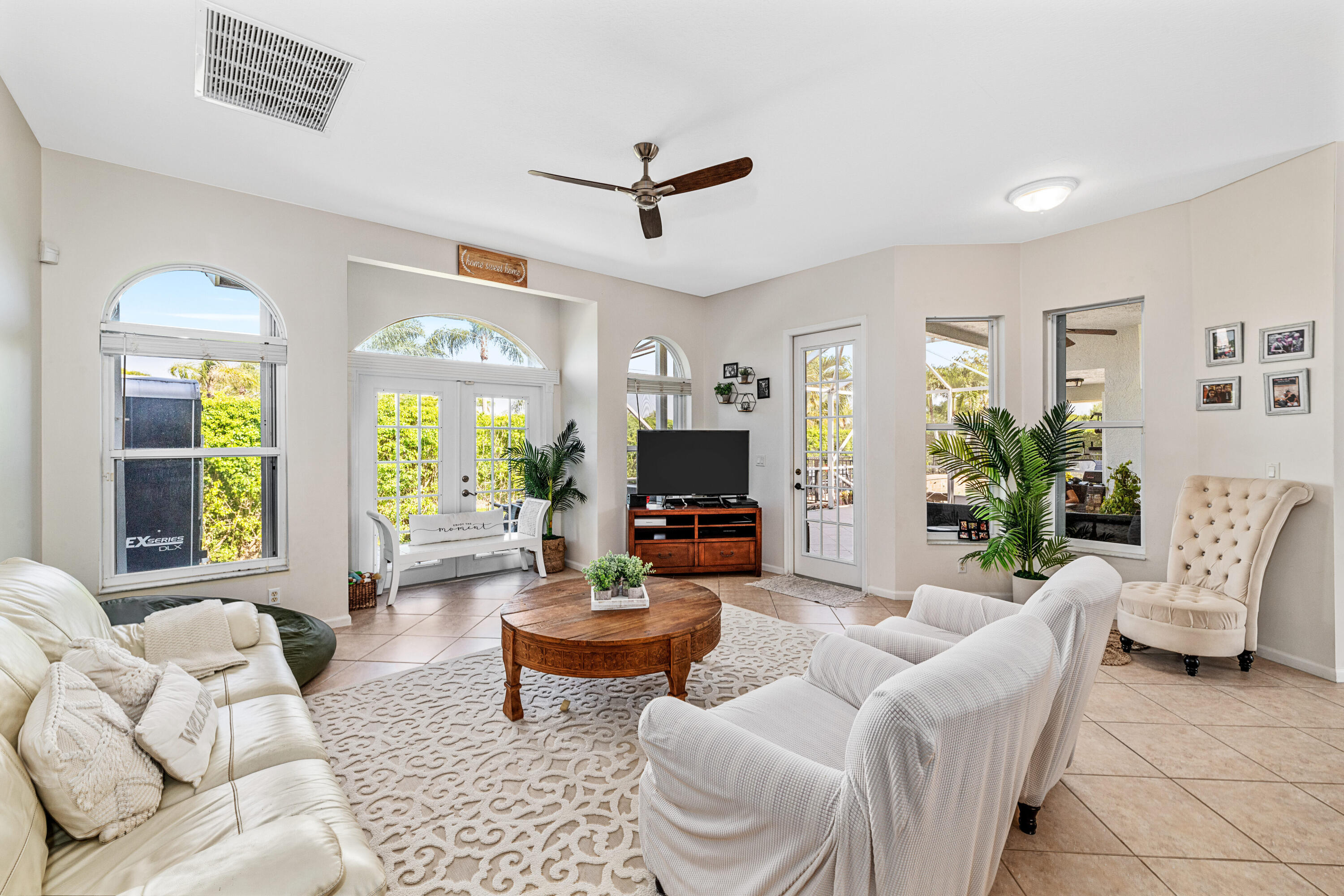 Acreage & Unrec - Residential