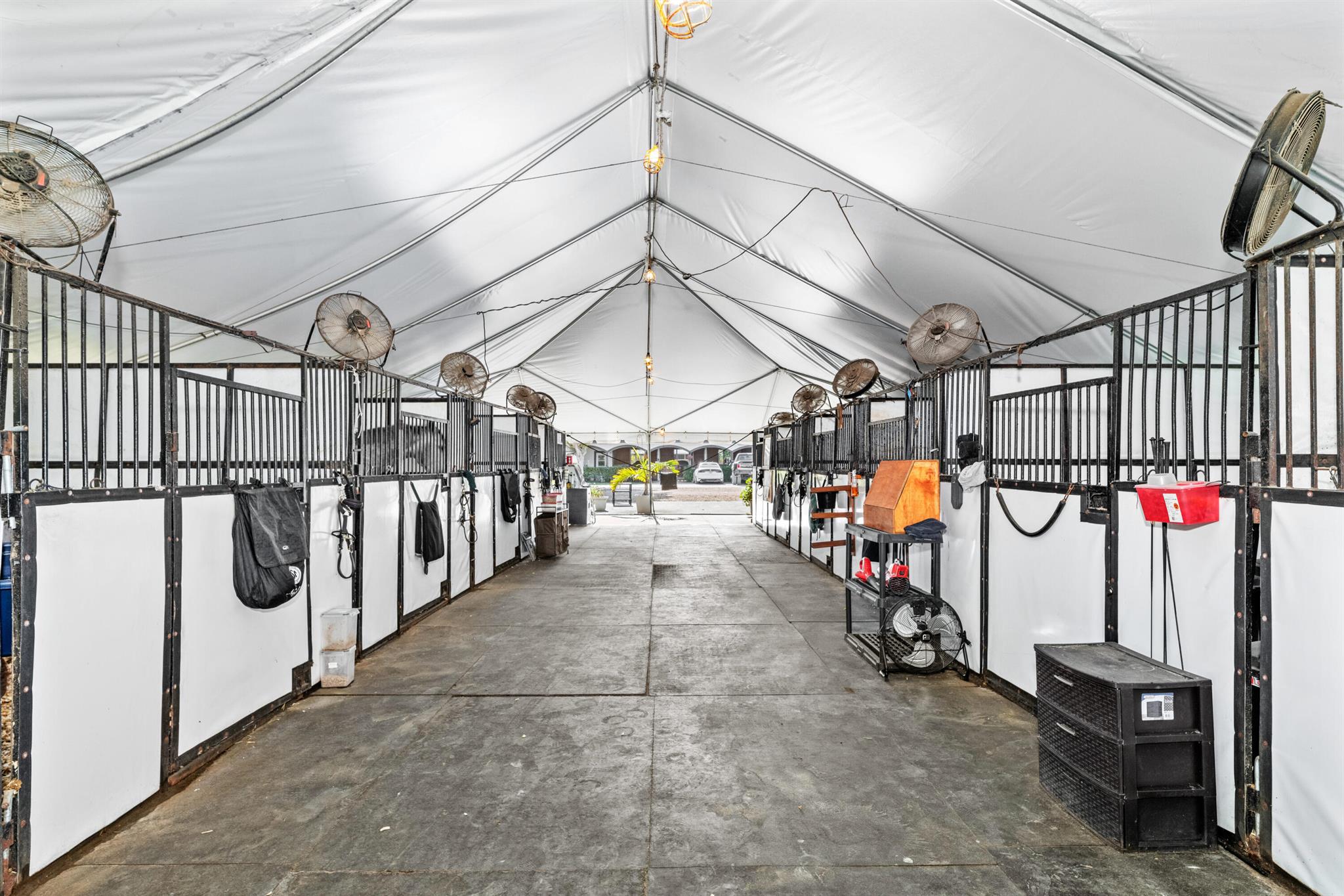 Acreage & Unrec - Residential